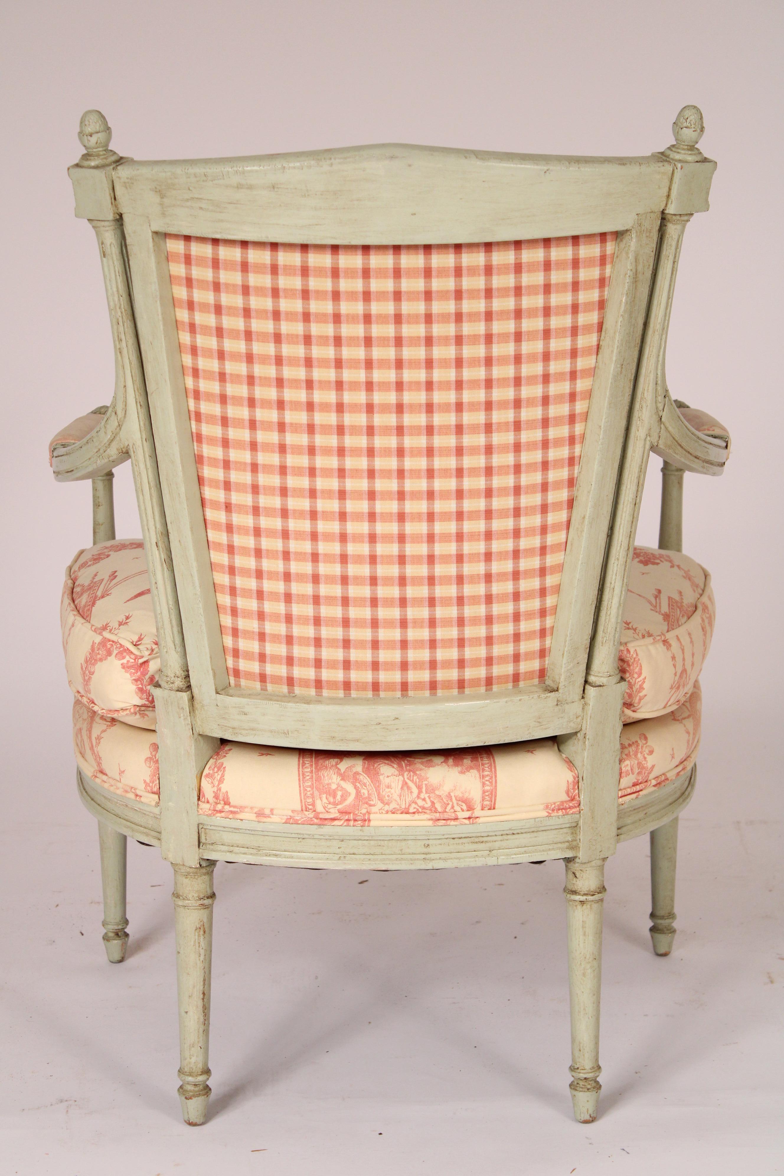 Tissu d'ameublement Paire de fauteuils anciens peints de style Directoire en vente