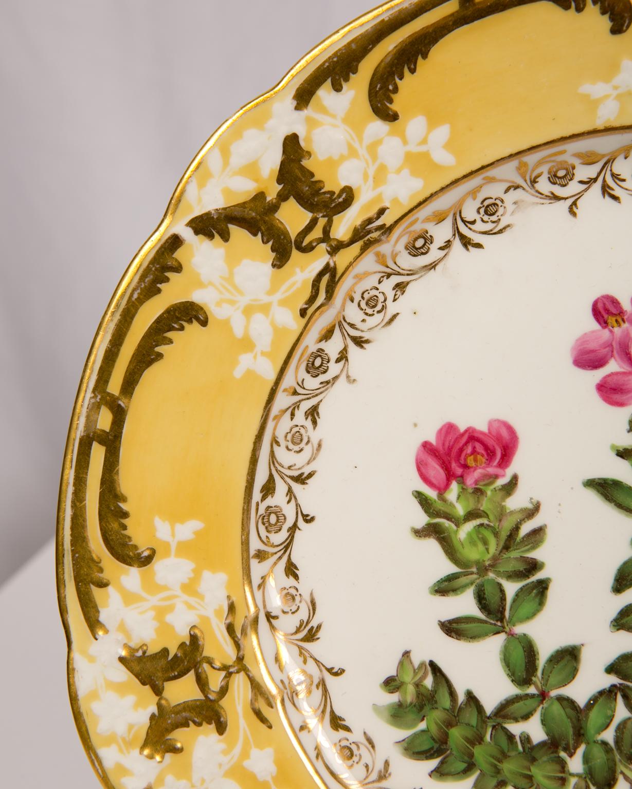 Pair of Antique Dishes with Single Hand-Painted Flower circa 1825 4