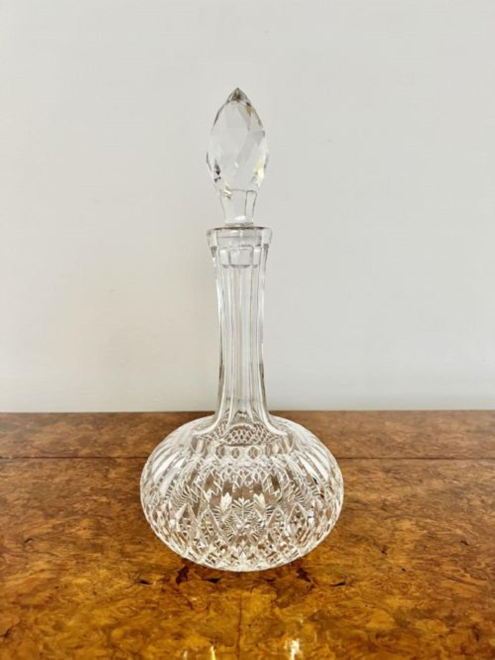 Pair of antique Edwardian cut glass decanters In Good Condition For Sale In Ipswich, GB