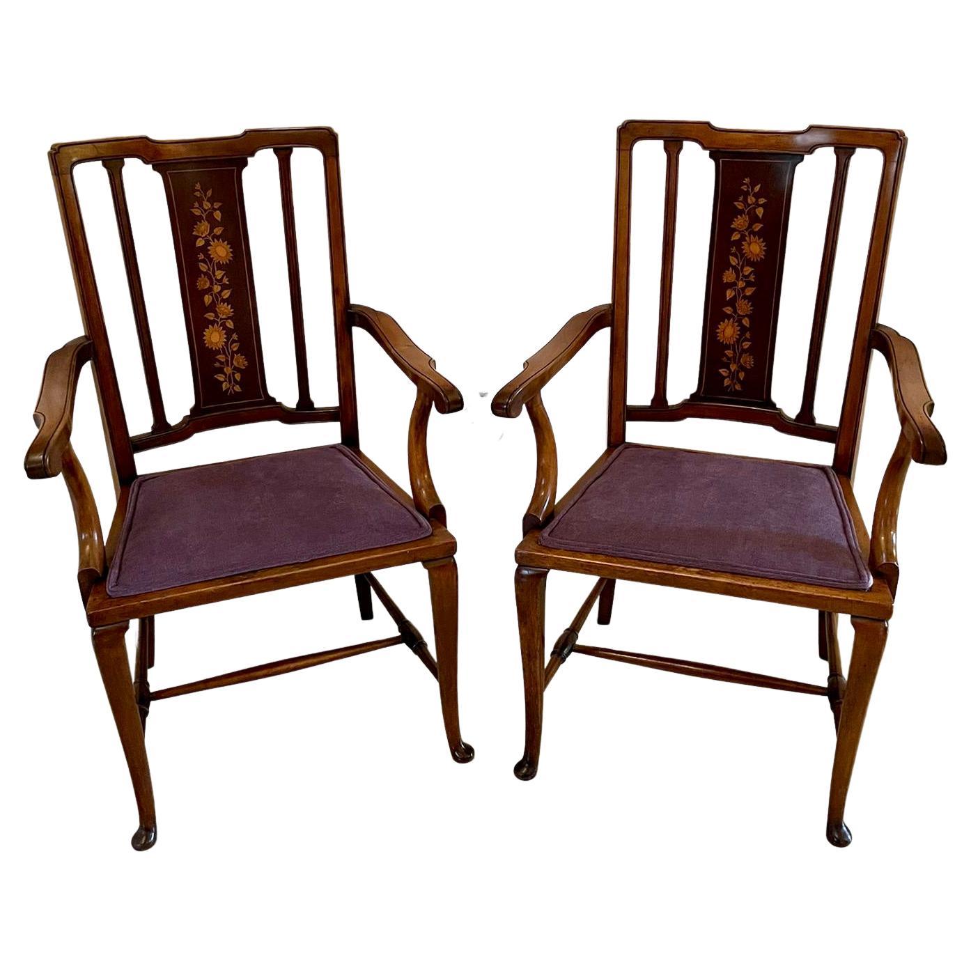 Paar antike edwardianische Mahagoni-Schreibtischstühle mit Intarsien im Angebot