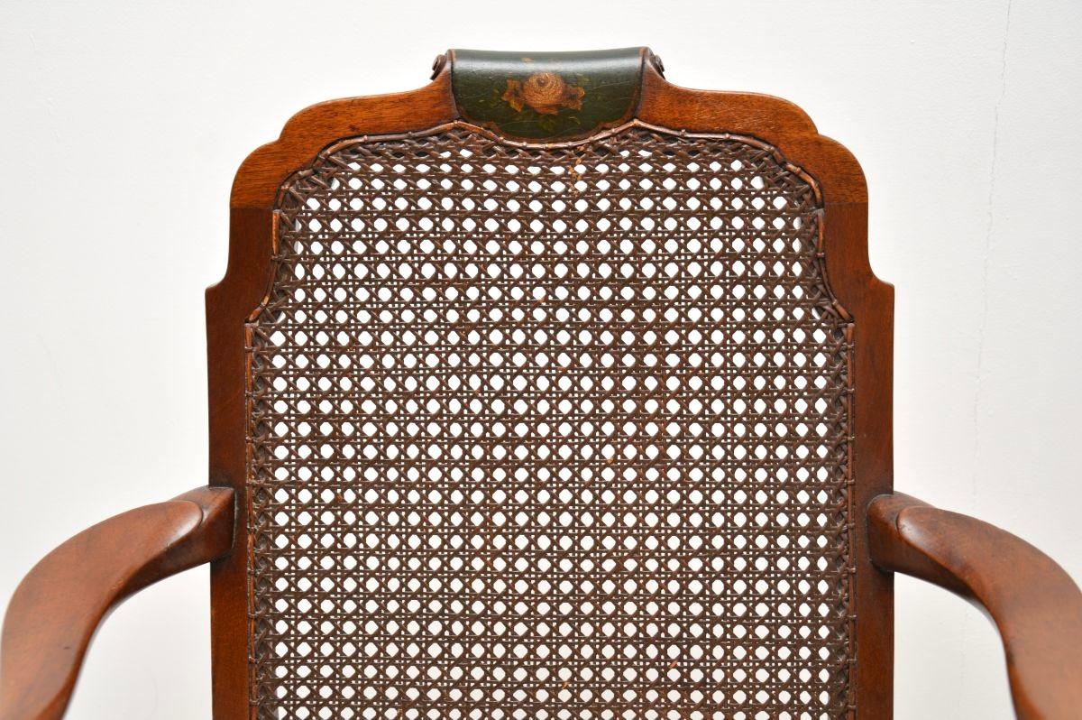 Pair of Antique Edwardian Lacquered Walnut and Cane Armchairs im Angebot 1