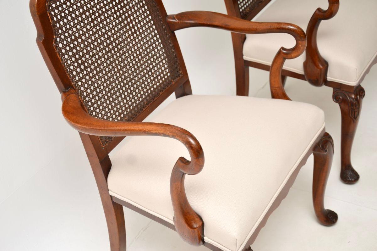 Pair of Antique Edwardian Lacquered Walnut and Cane Armchairs im Angebot 3