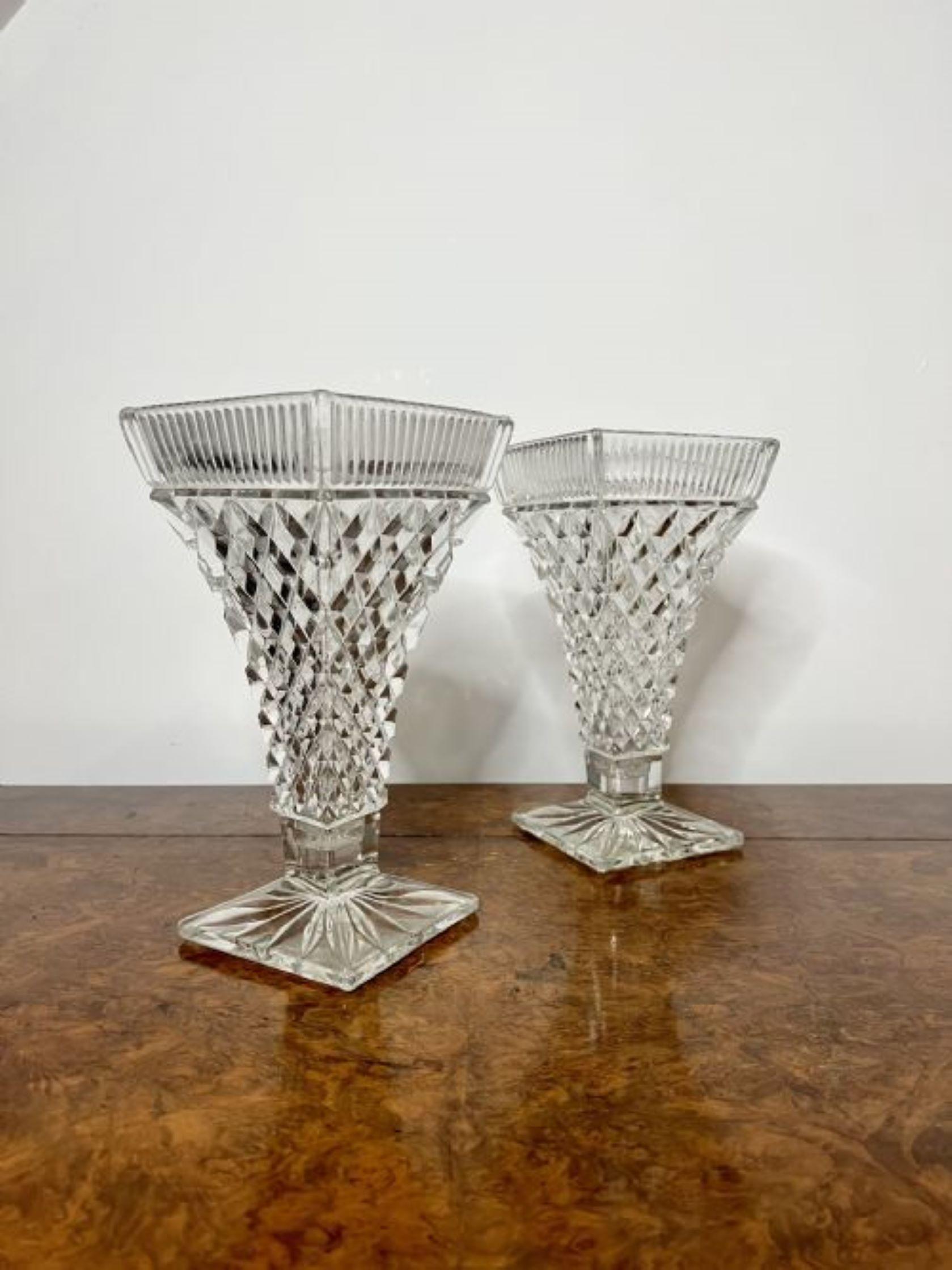 Pair of antique Edwardian quality cut glass vases For Sale 1