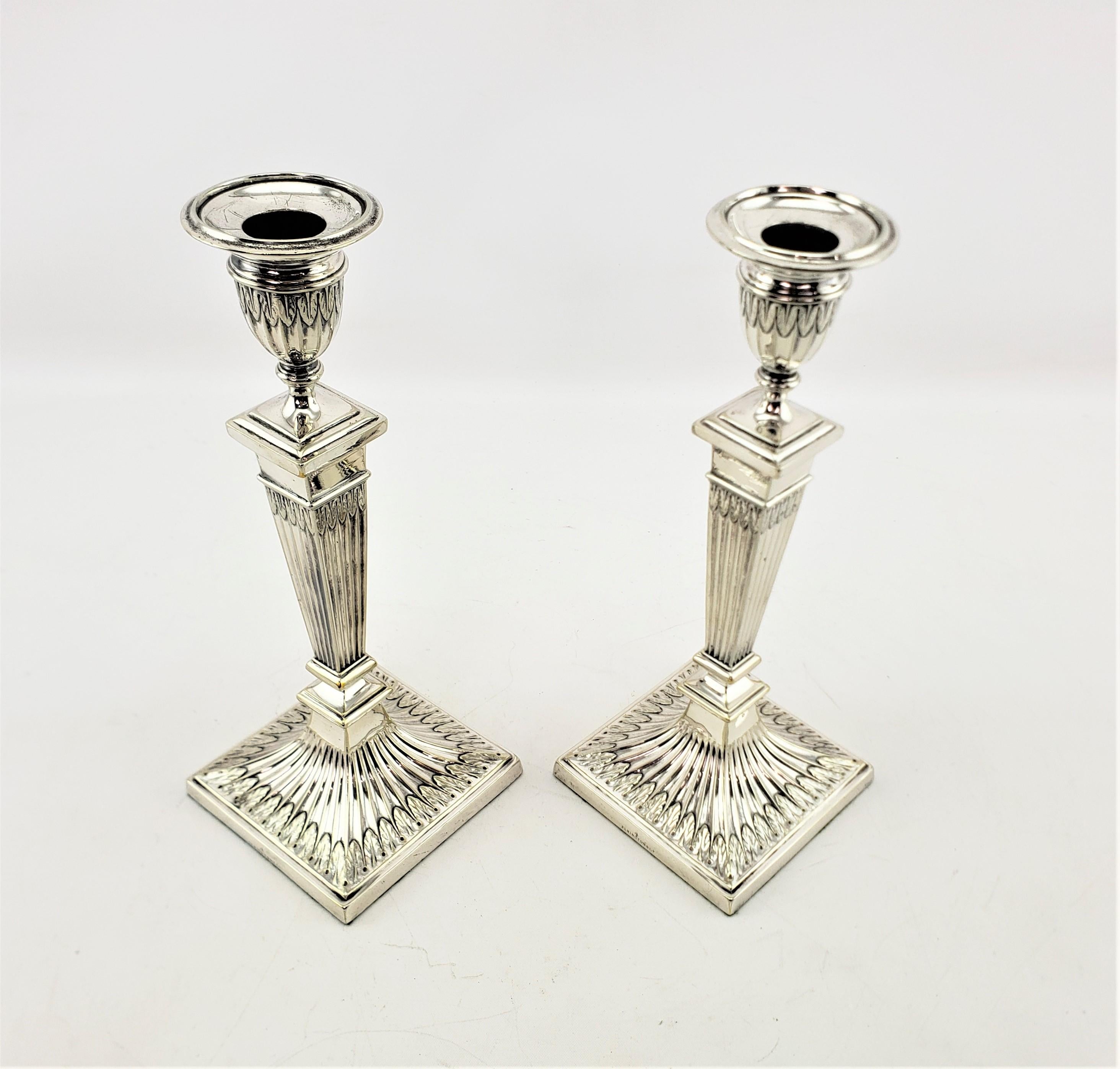 Pair of Antique Elkington Silver Plated Column Candlesticks with Leaf Decoration For Sale 2