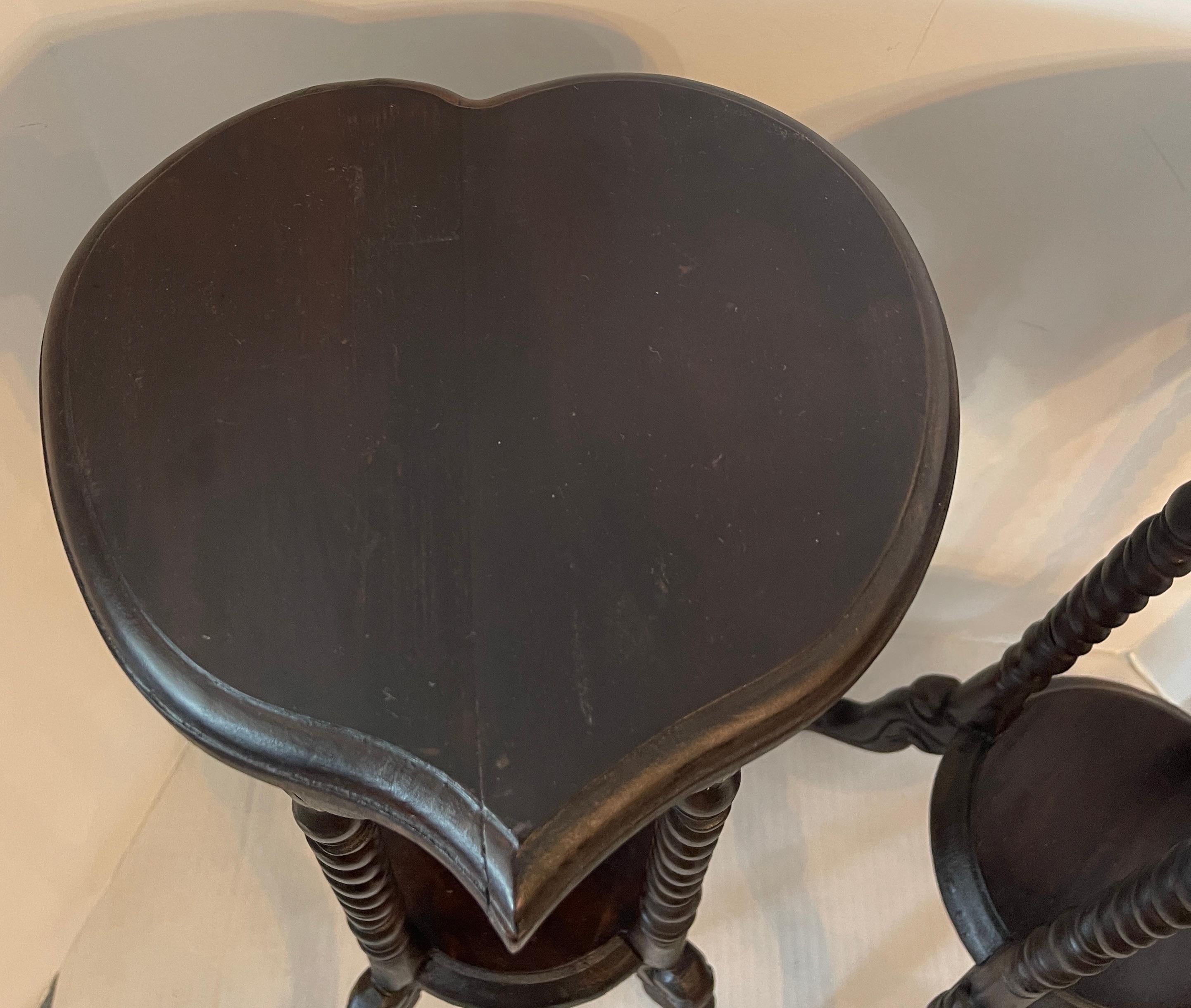 Pair of Antique English Barley Twist Heart Shape Candle Stands In Good Condition In West Palm Beach, FL