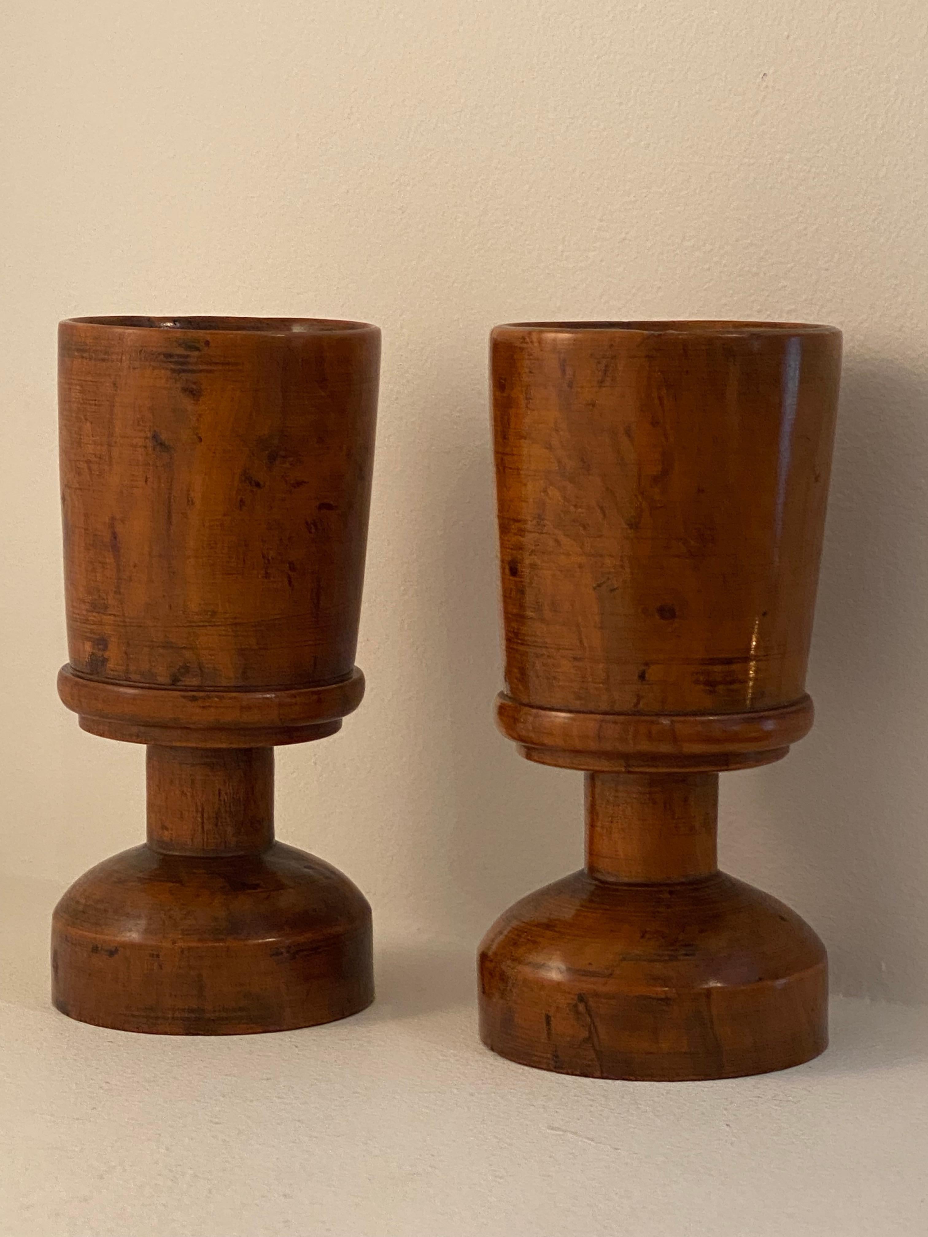 Buis Paire d'anciennes gobelets-beker anglais en bois de buis en vente