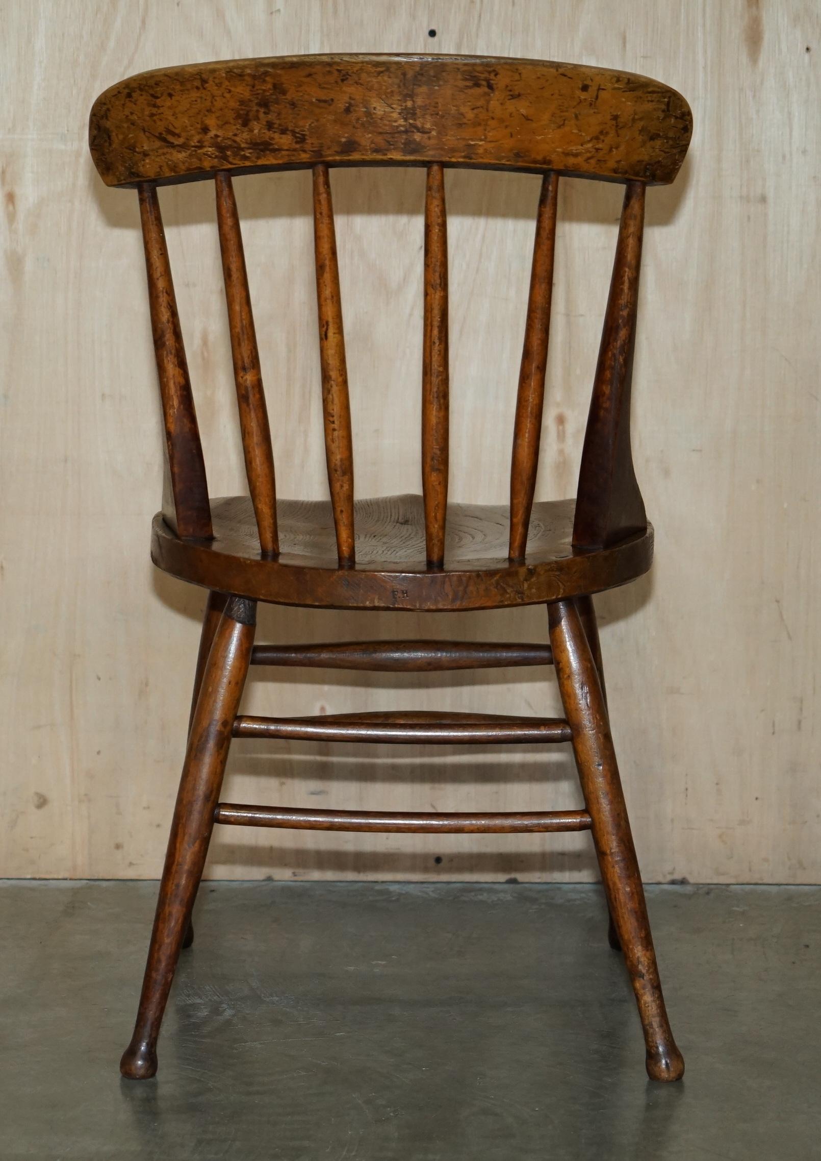 PAiR OF ANTIQUE ENGLISH ELM WINDSOR STICK BACK CHAIRS STAMPED LEA HALL INFANTRY For Sale 5