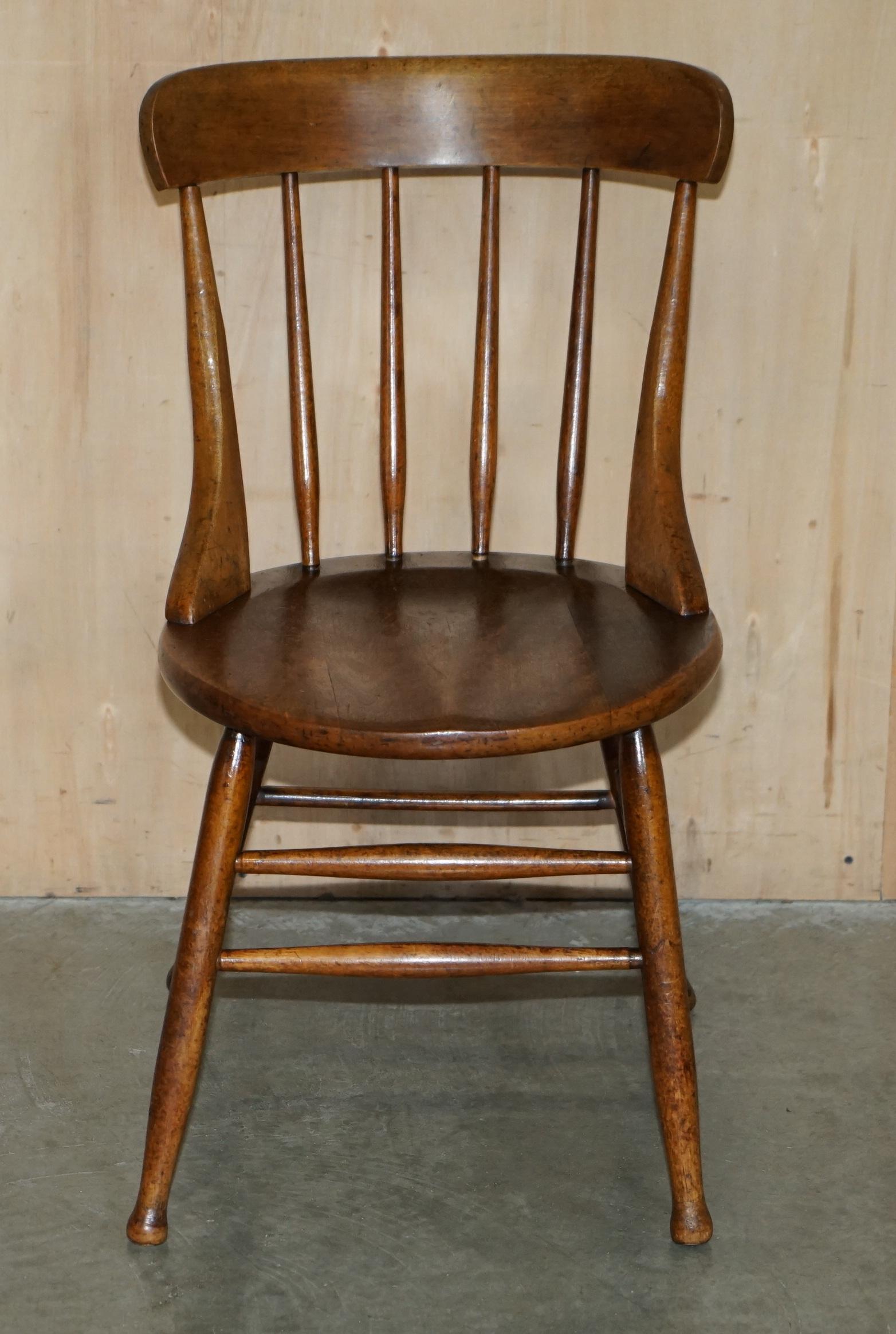 PAiR OF ANTIQUE ENGLISH ELM WINDSOR STICK BACK CHAIRS STAMPED LEA HALL INFANTRY For Sale 10