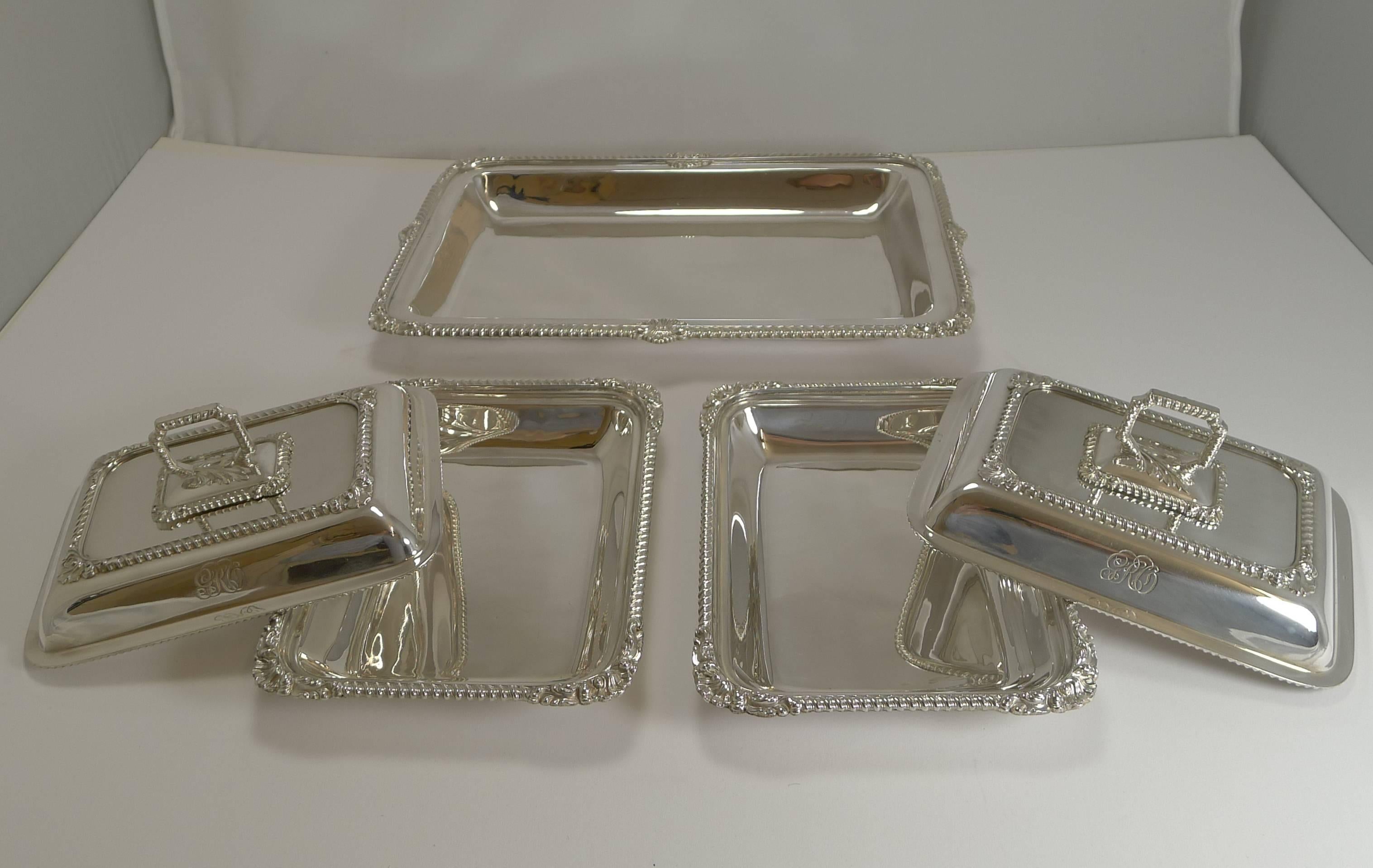 Pair of Antique English Entree Dishes in Tray by James Dixon, circa 1890-1900 In Excellent Condition In Bath, GB