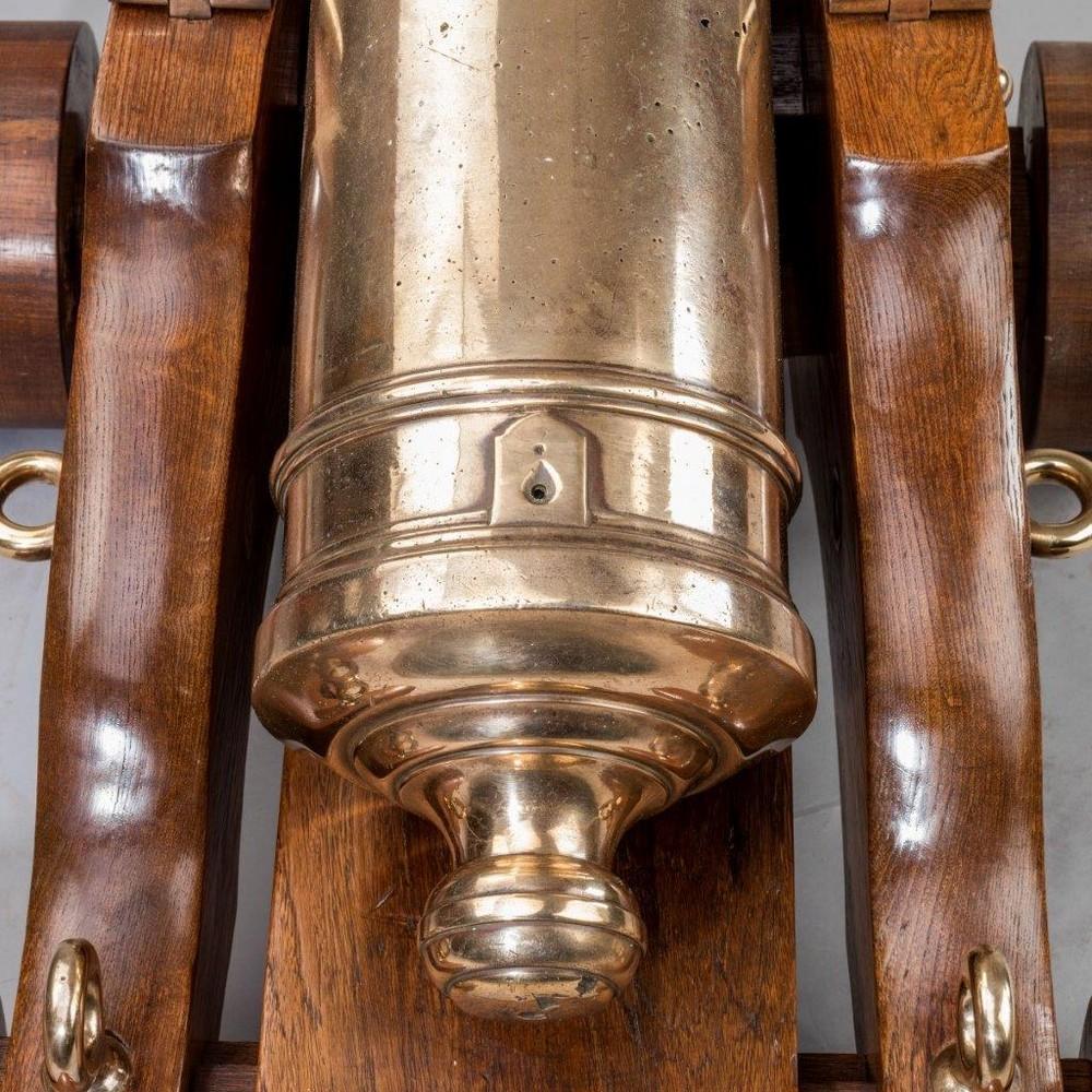 Début du XIXe siècle Paire d'anciens canons de marine anglais en vente