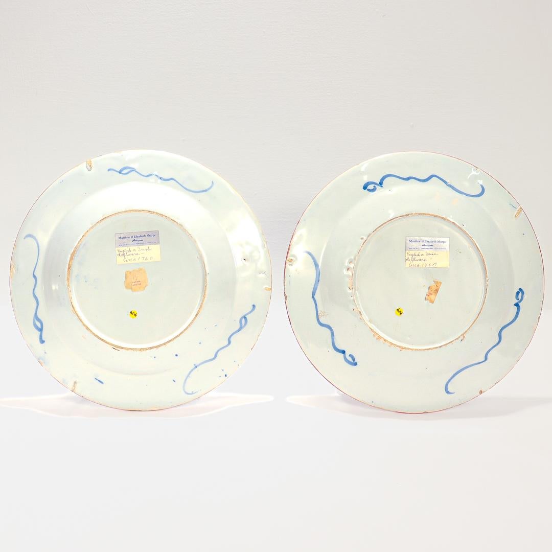 Georgian Pair of Antique English or Irish Delft Pottery Chinoiserie Blue Decorated Plates For Sale