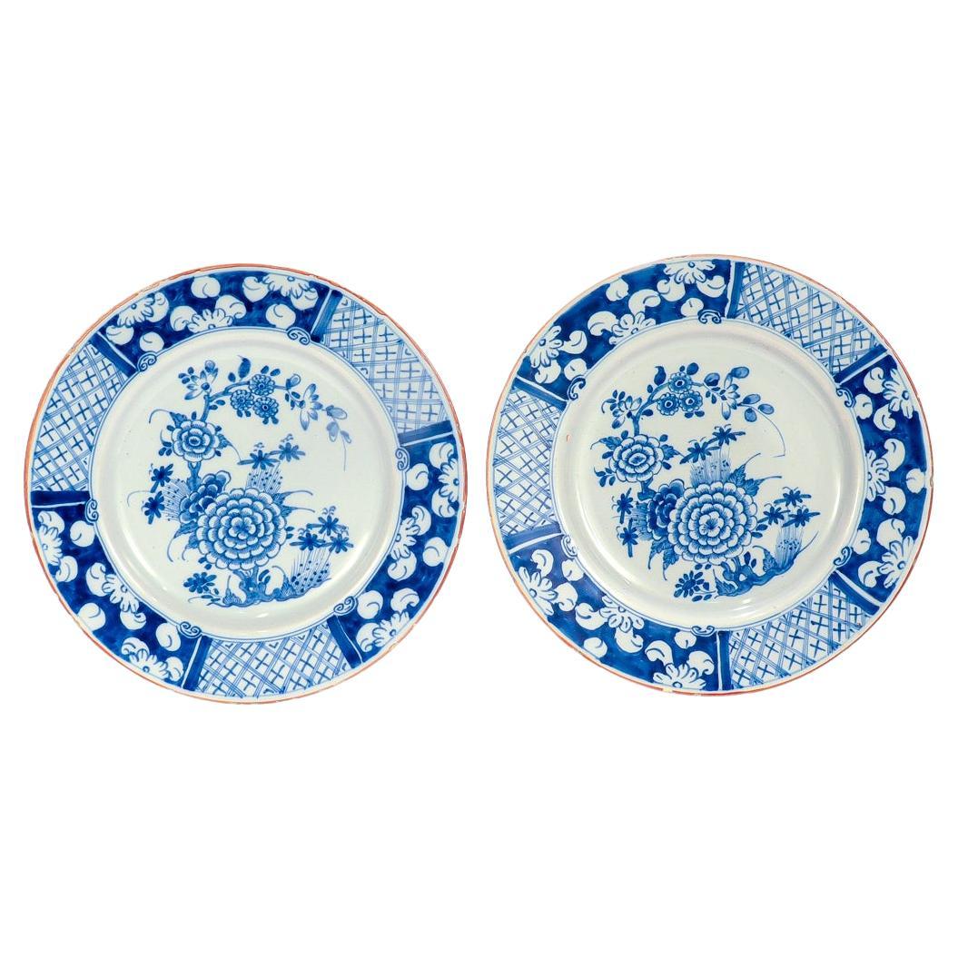 Pair of Antique English or Irish Delft Pottery Chinoiserie Blue Decorated Plates For Sale