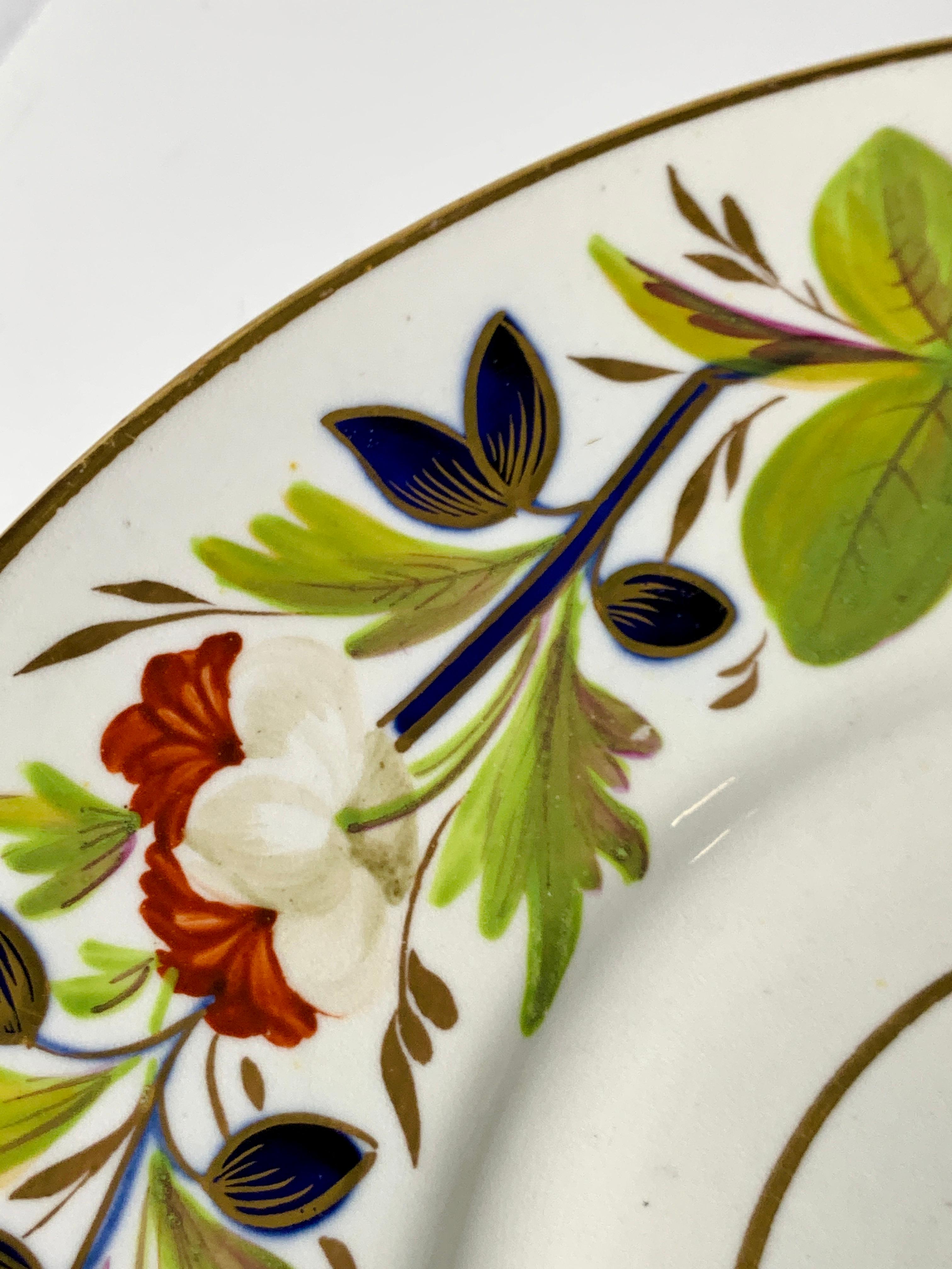 Anglais Paire de plats anciens en porcelaine anglaise avec roses peintes à la main, Angleterre, vers 1830 en vente