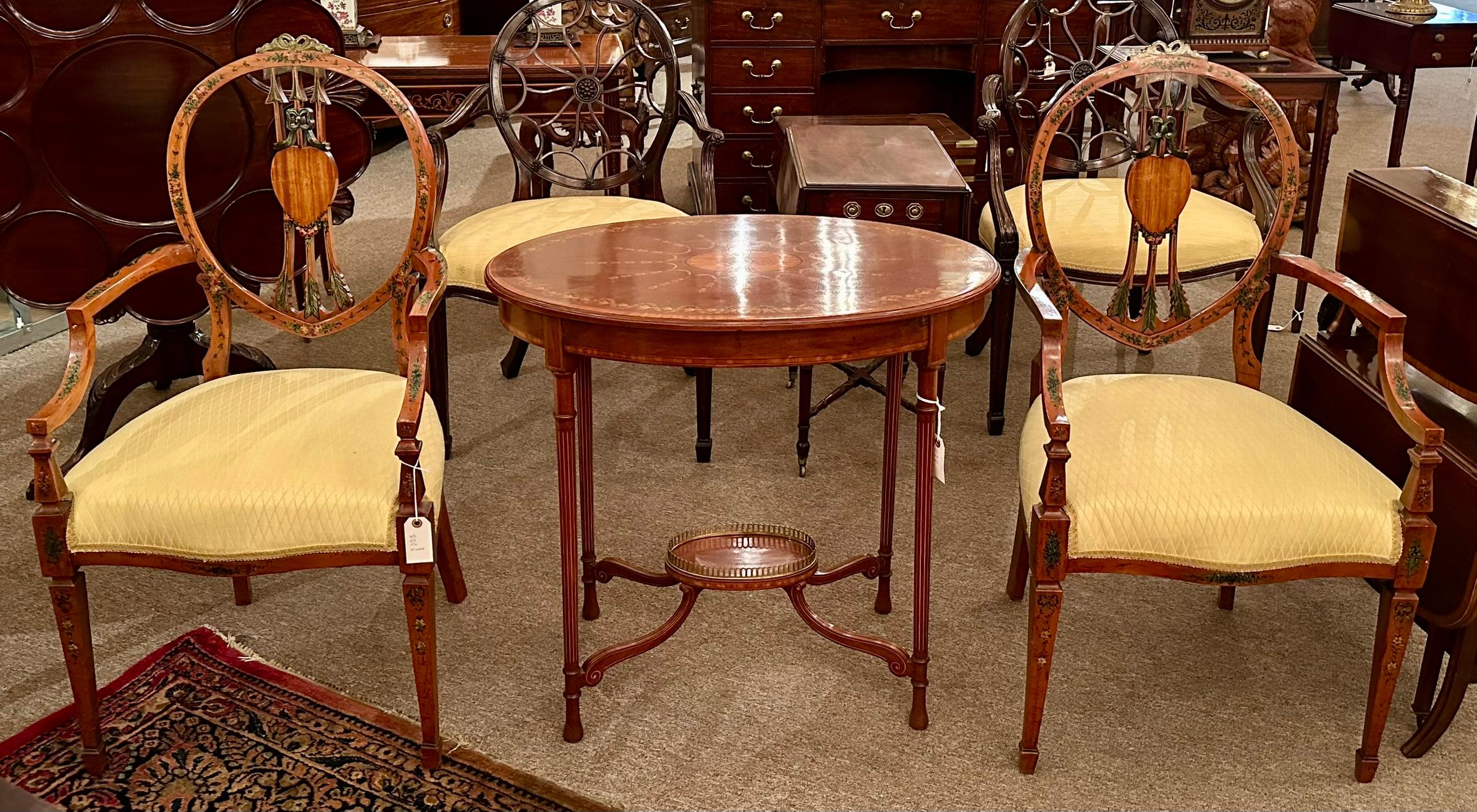 Paire d'anciens fauteuils anglais en bois satiné, vers 1890-1910. en vente 1