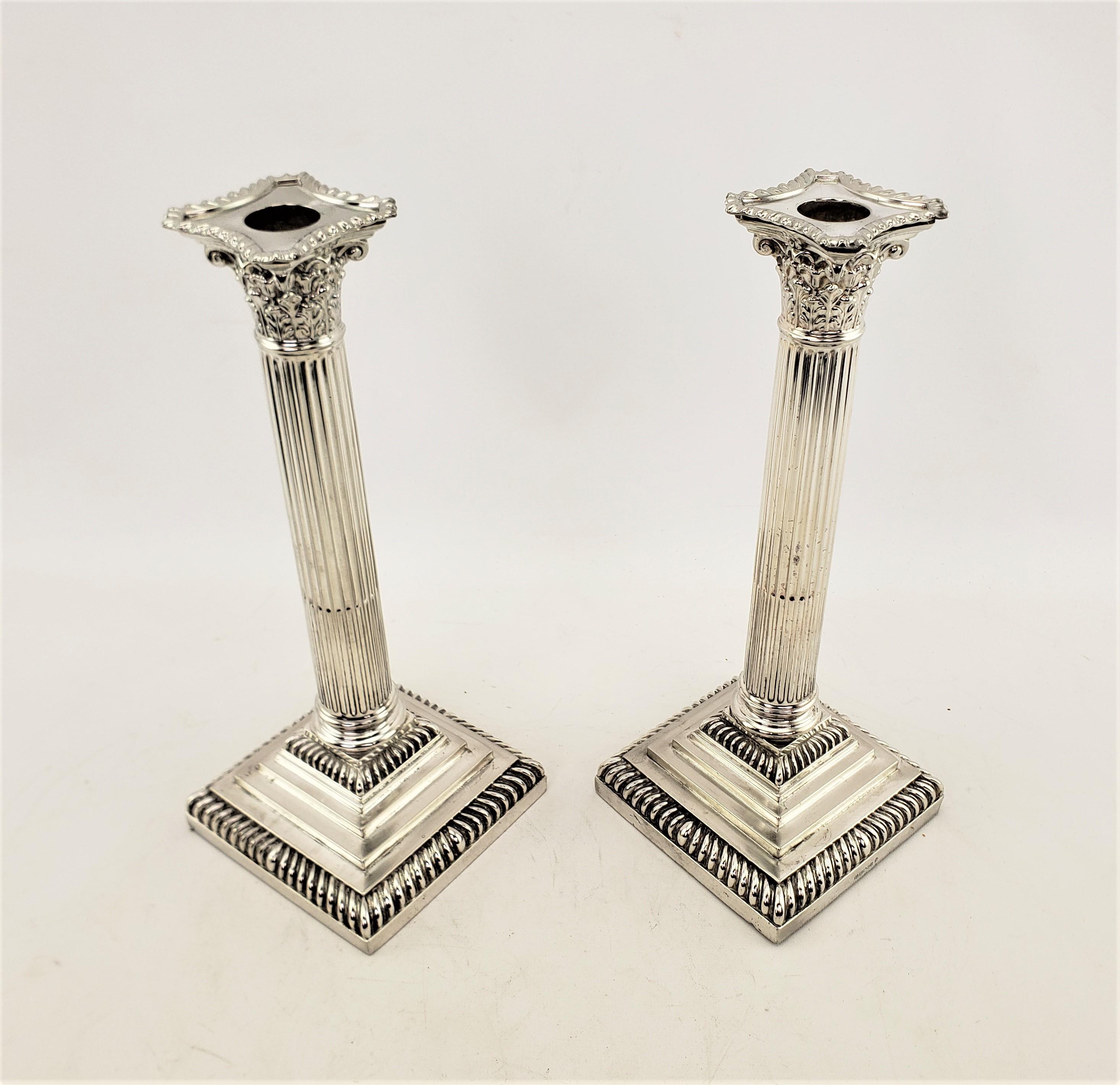 Pair of Antique English Silver Plated Candlesticks in a Corinthian Column Style In Good Condition For Sale In Hamilton, Ontario