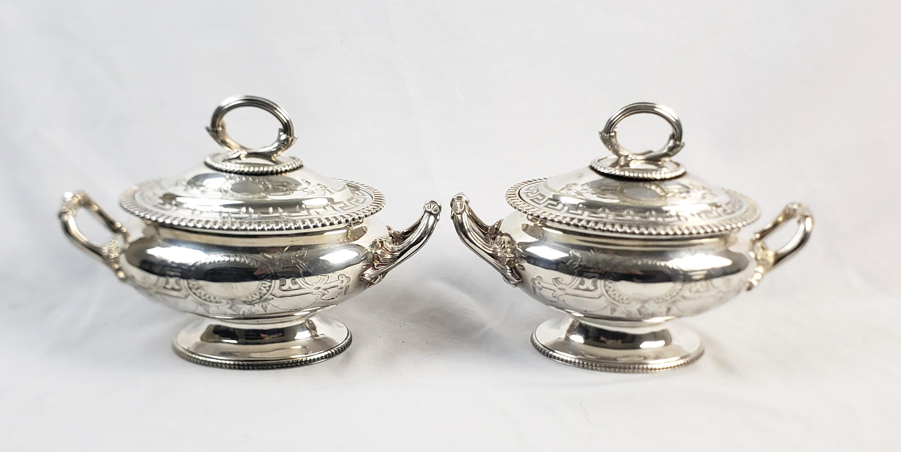 Pair of Antique English Silver Plated Covered Sauce Tureens For Sale 1
