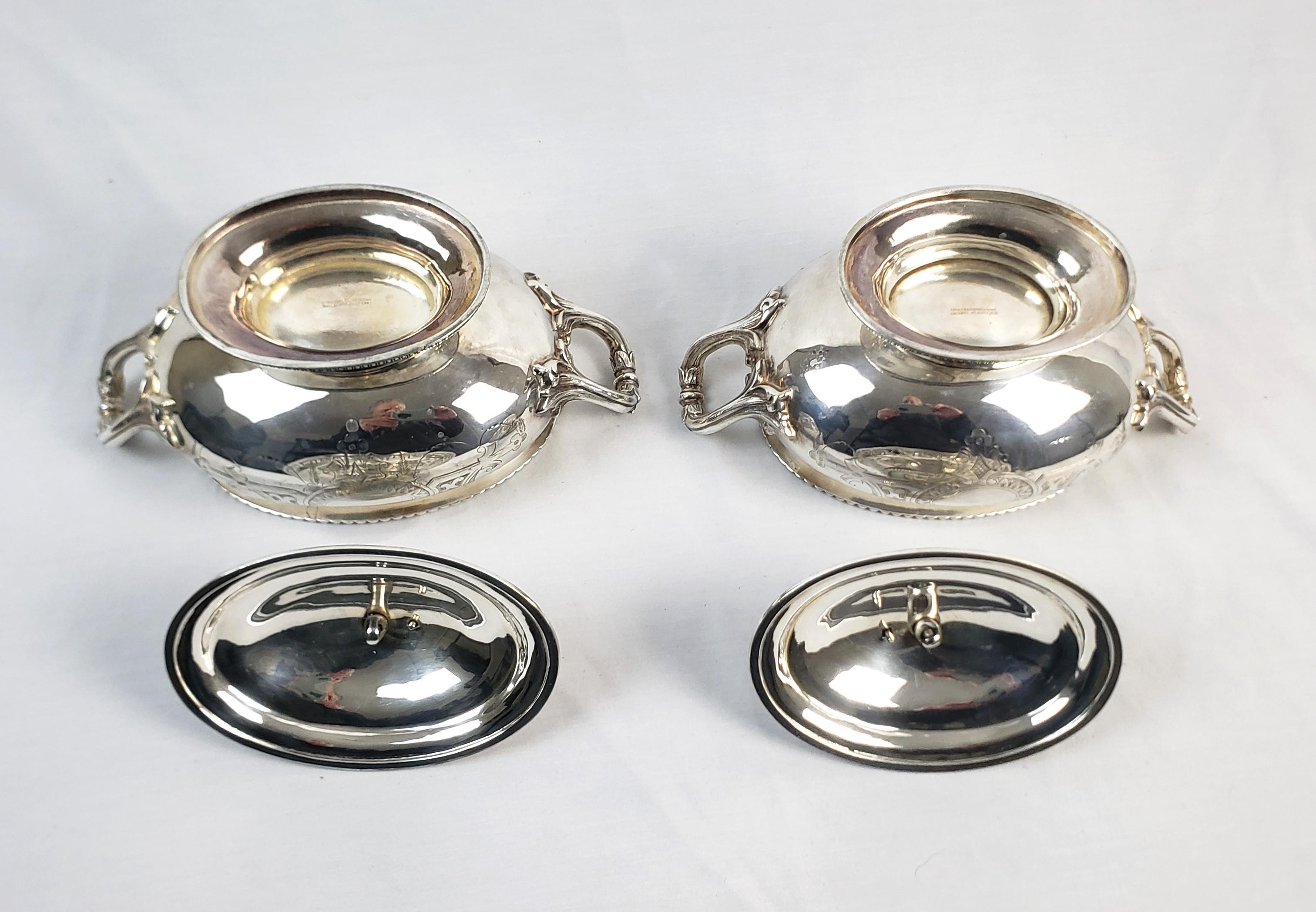 Pair of Antique English Silver Plated Covered Sauce Tureens For Sale 3