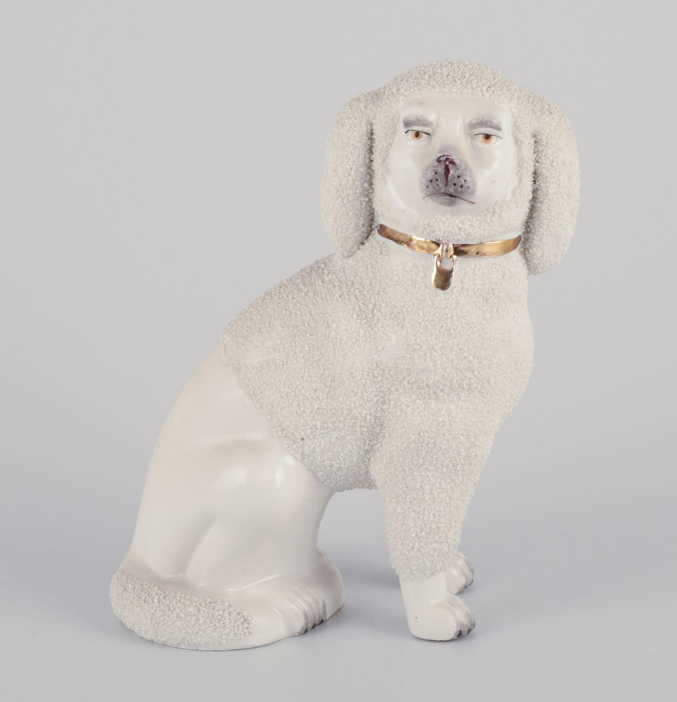 Les produits d'occasion sont exonérés de droits d'importation pour les clients américains. 
Par conséquent, aucun droit d'importation ne s'appliquera à votre achat.

Paire de chiens anciens en porcelaine du Staffordshire anglais.
Visages peints à la