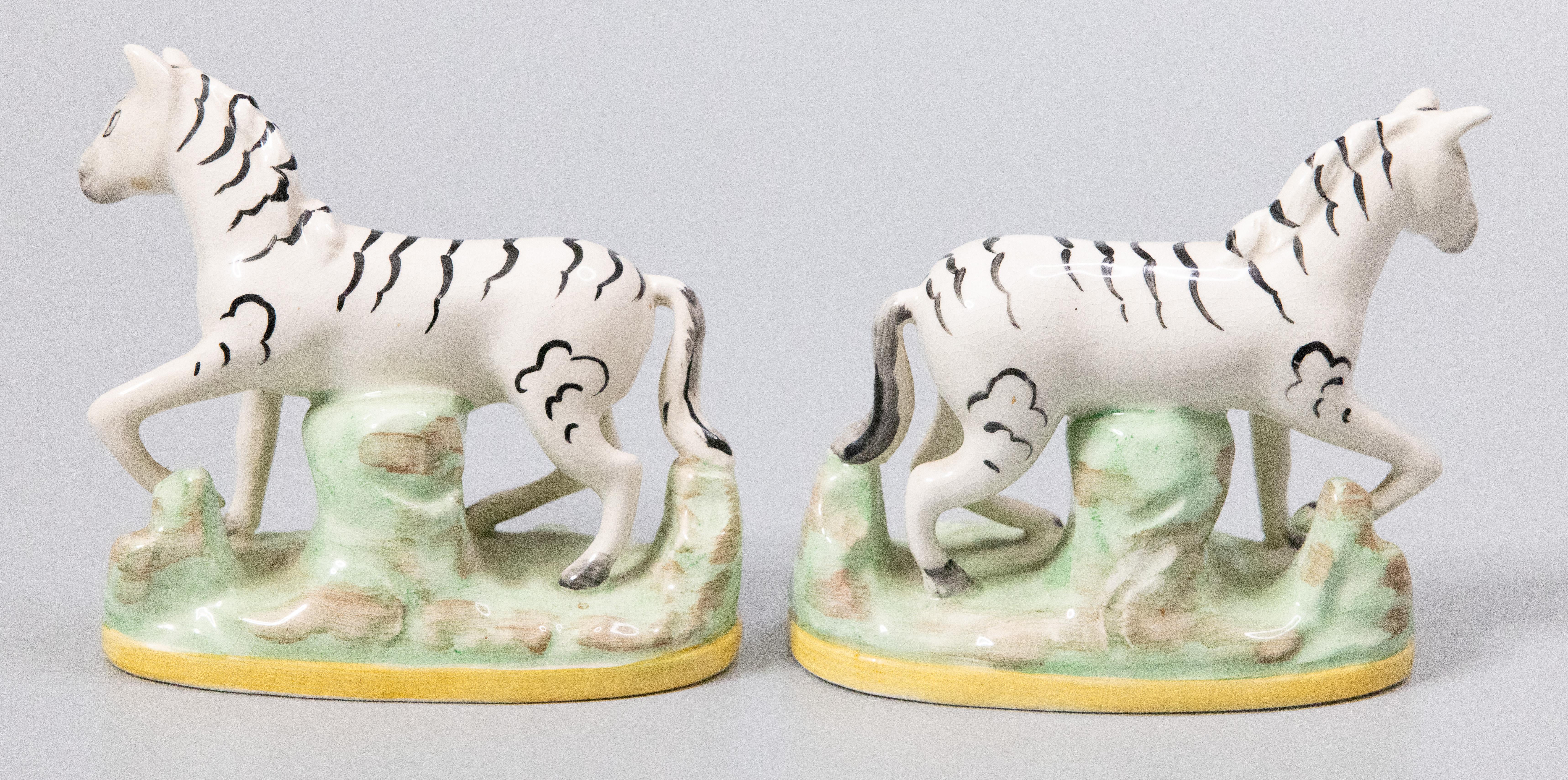 Pair of Antique English Staffordshire Zebras Figurines In Good Condition For Sale In Pearland, TX
