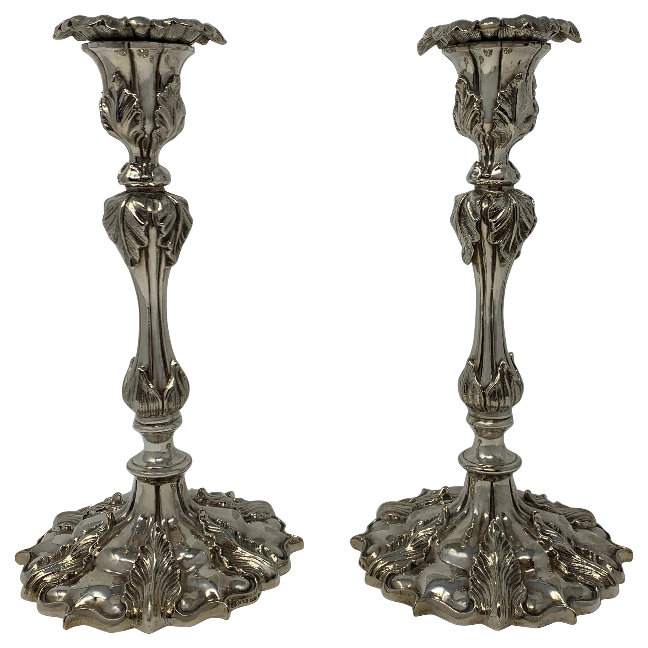 Pair of Antique English Victorian Silver Plated Elkington Candlesticks For Sale