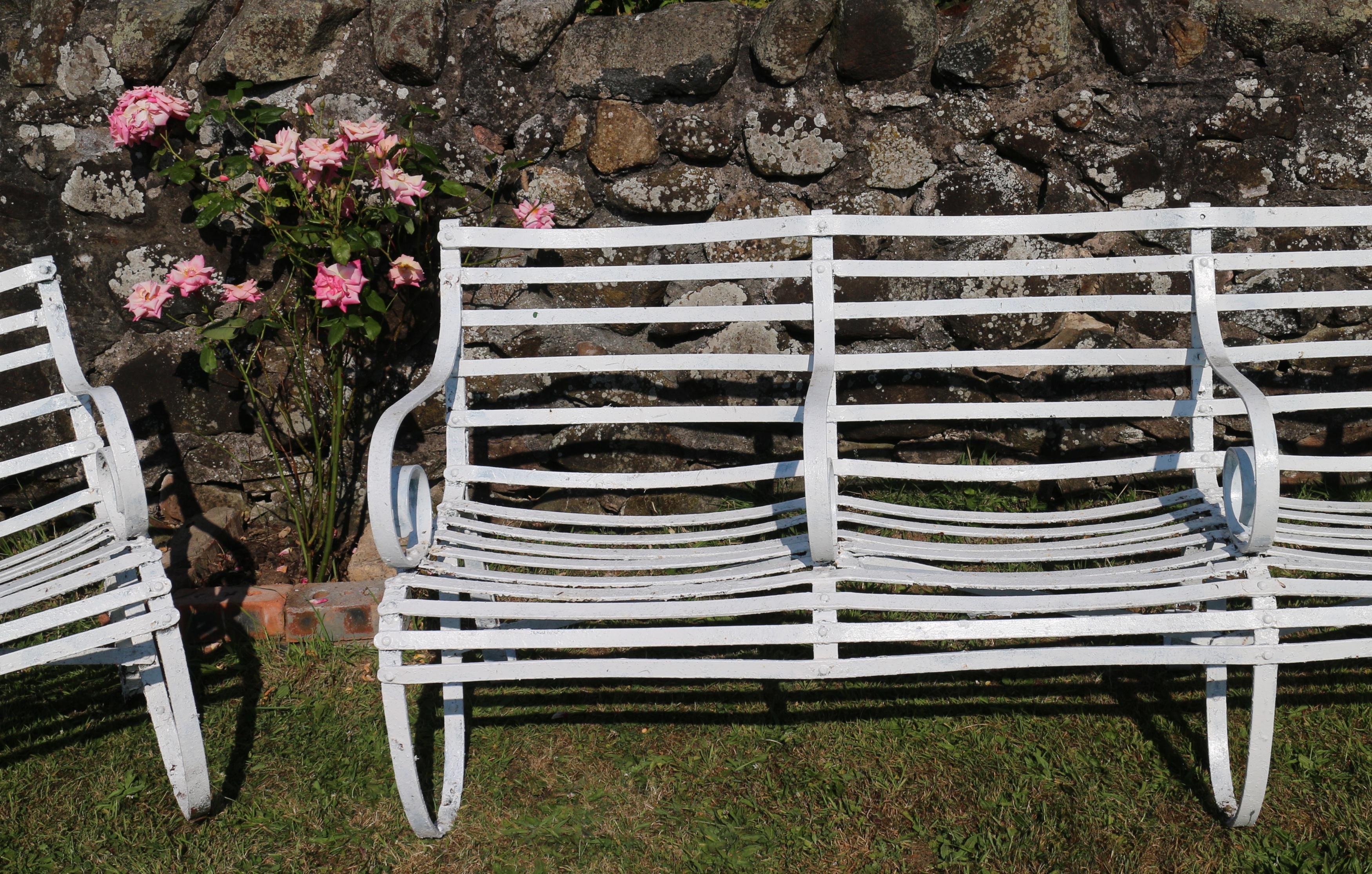Pair of Antique English Victorian Wrought Iron Garden or Park Seats / Benches For Sale 8