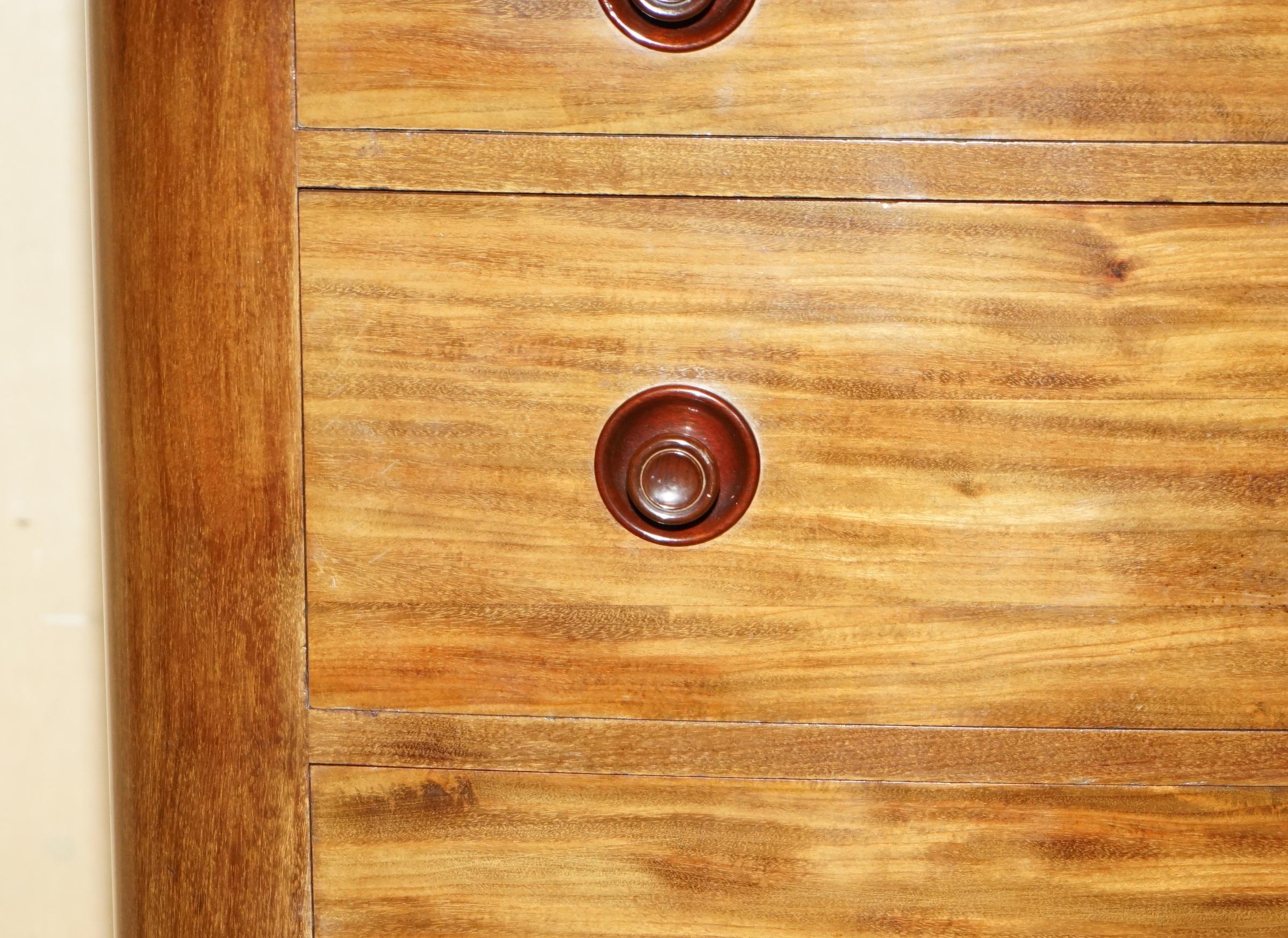 COPPIA DI CASSETTIERE ANTIQUE ESTATE MADE BOW FRONTED 168,5CM WALNUT TALLBOY in vendita 11