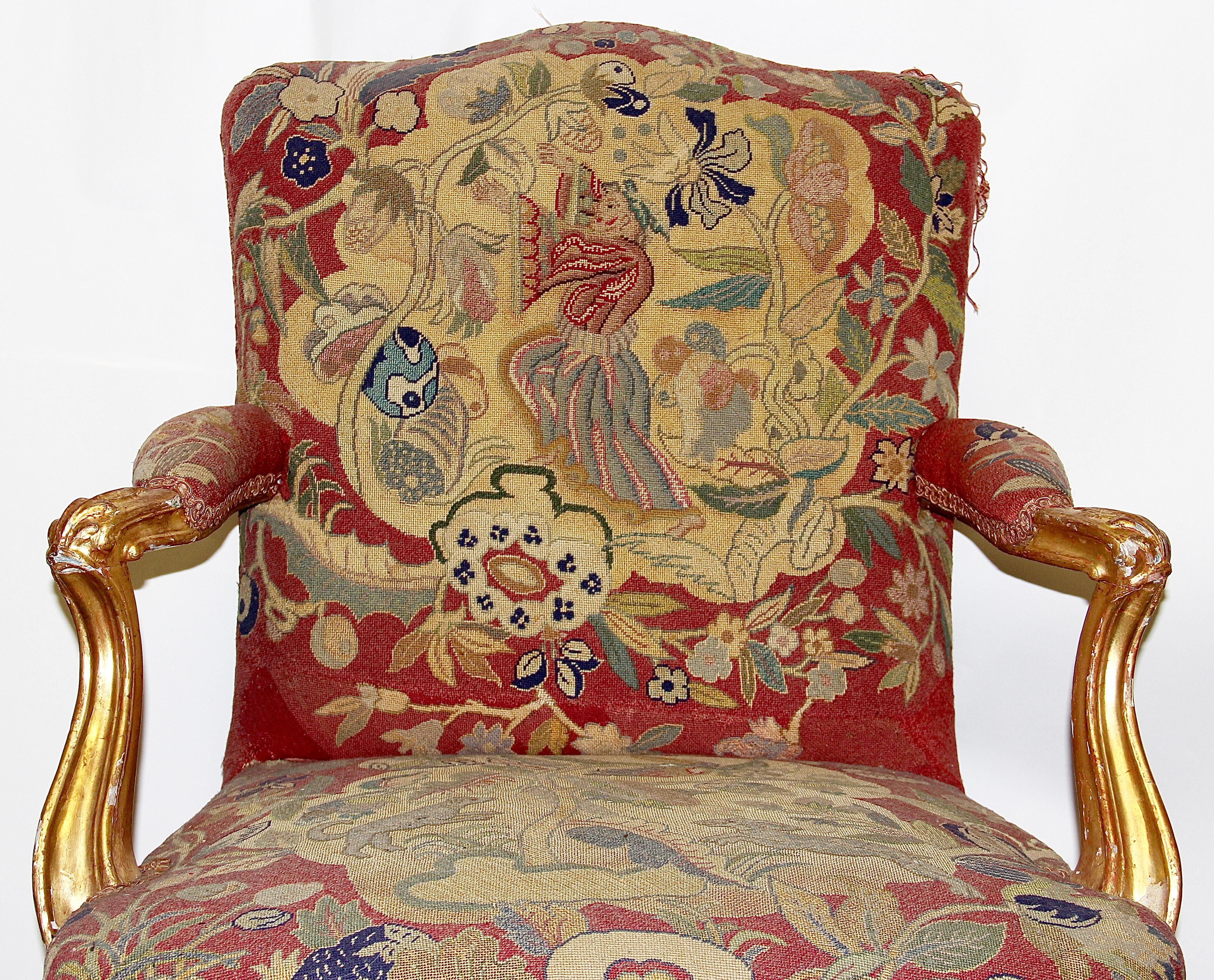 Pair of Antique European Baroque Armchairs, Gilded, with Original Tapestry In Fair Condition In Berlin, DE