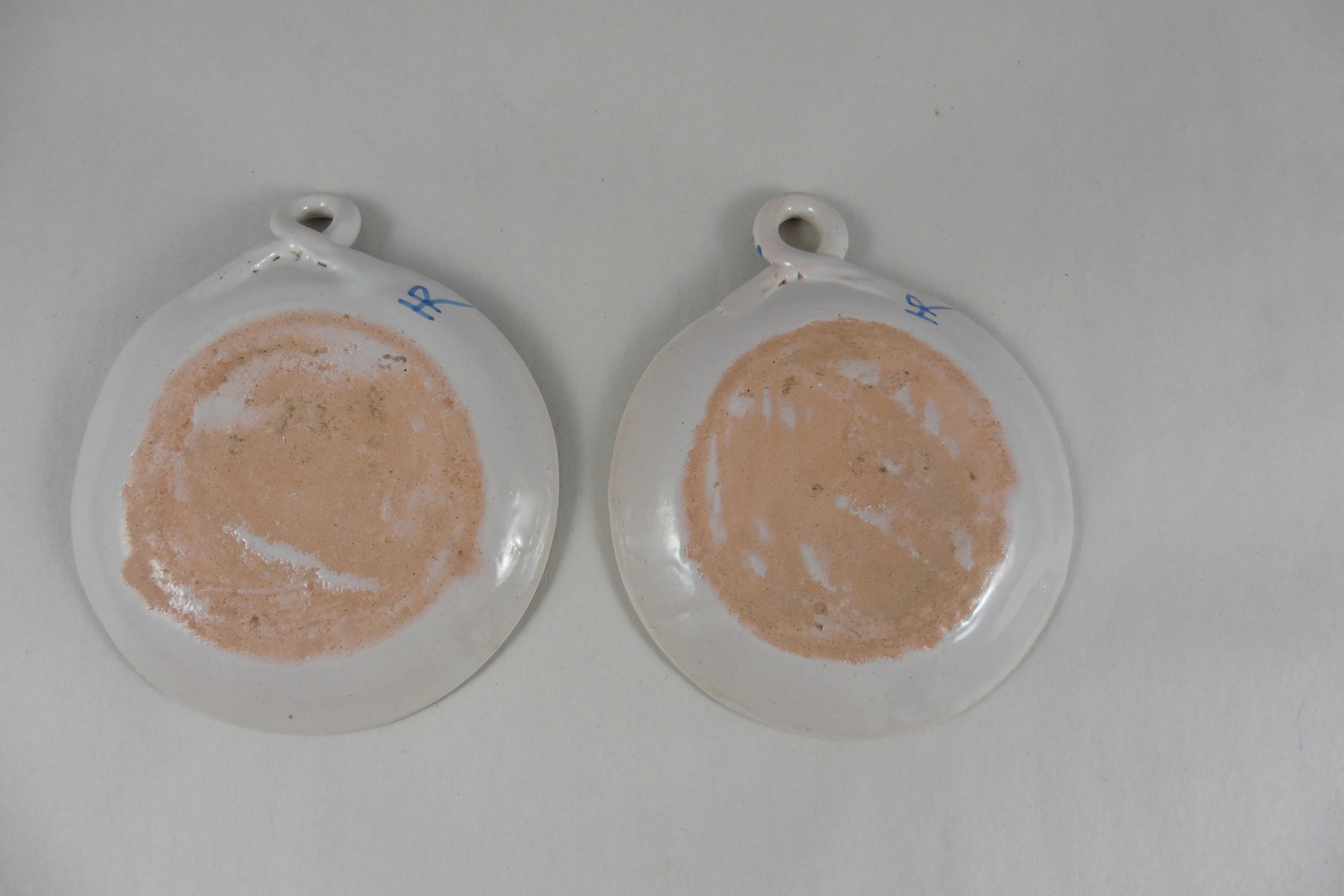 Pair of Antique Faience Medallions Quimper, circa 1900 In Good Condition For Sale In Austin, TX