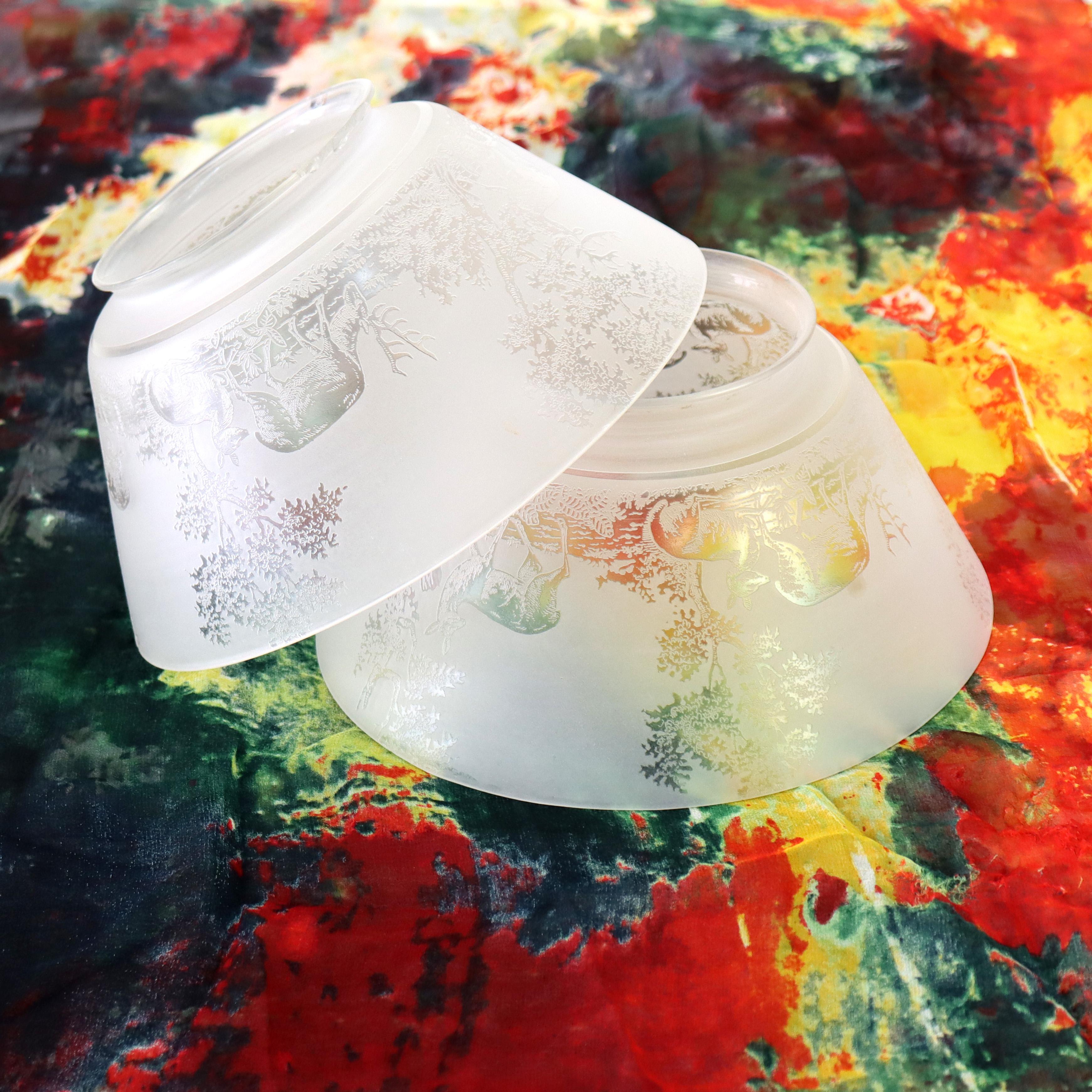 19th Century Pair Of Antique Figural Elk Etched Glass Lamp Shades c1890 For Sale