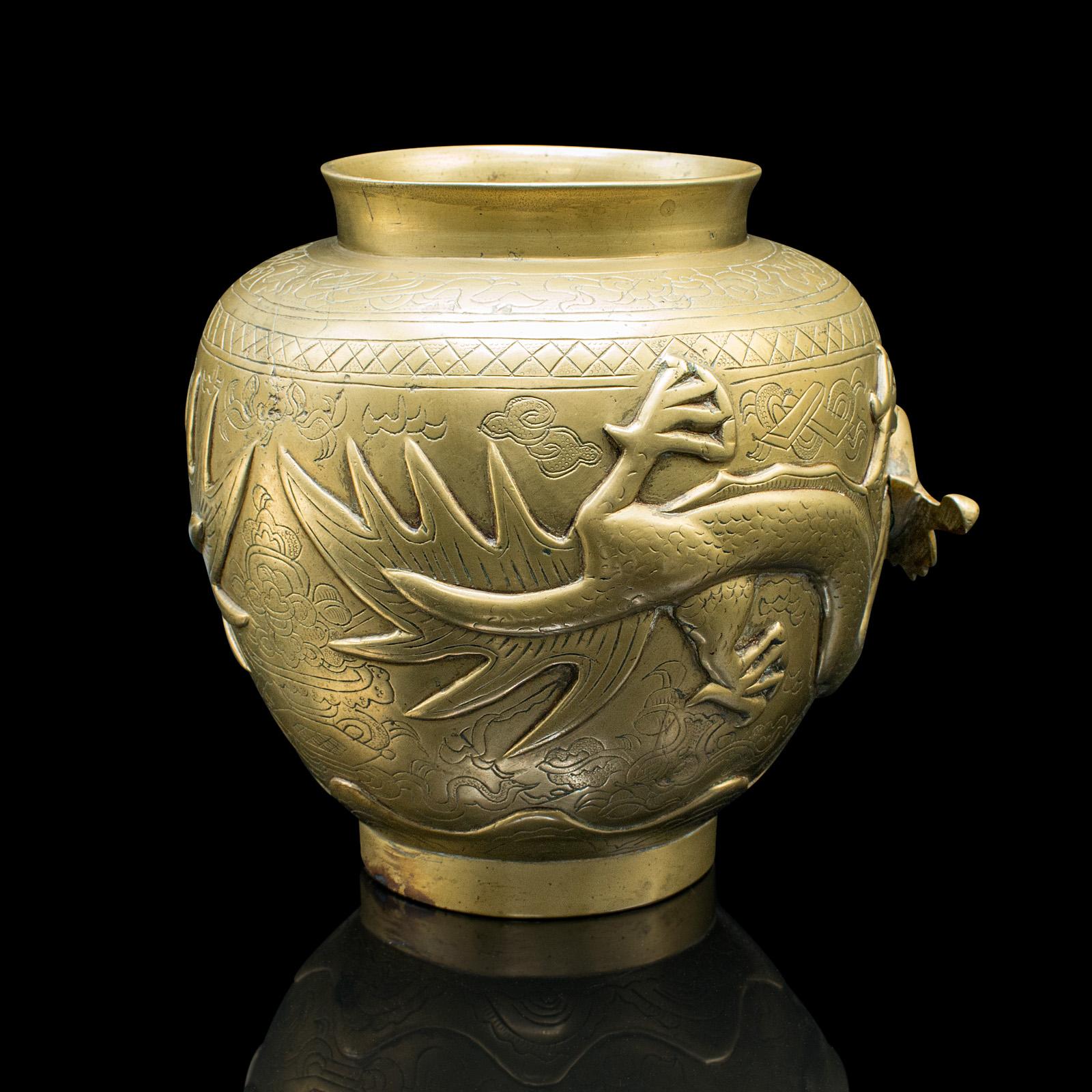 Chinois Paire d'urnes à fleurs anciennes chinoises, bronze, vase Posy décoratif victorien en vente
