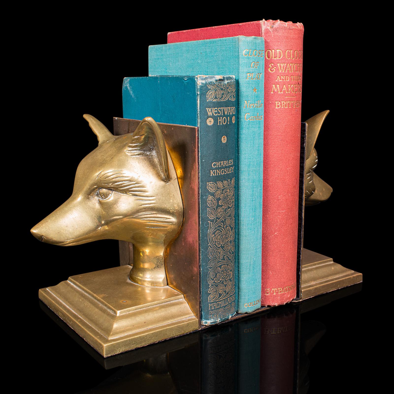 Pair Of Antique Fox Bookends, English, Brass, Decorative, Book Rest, Victorian For Sale 4