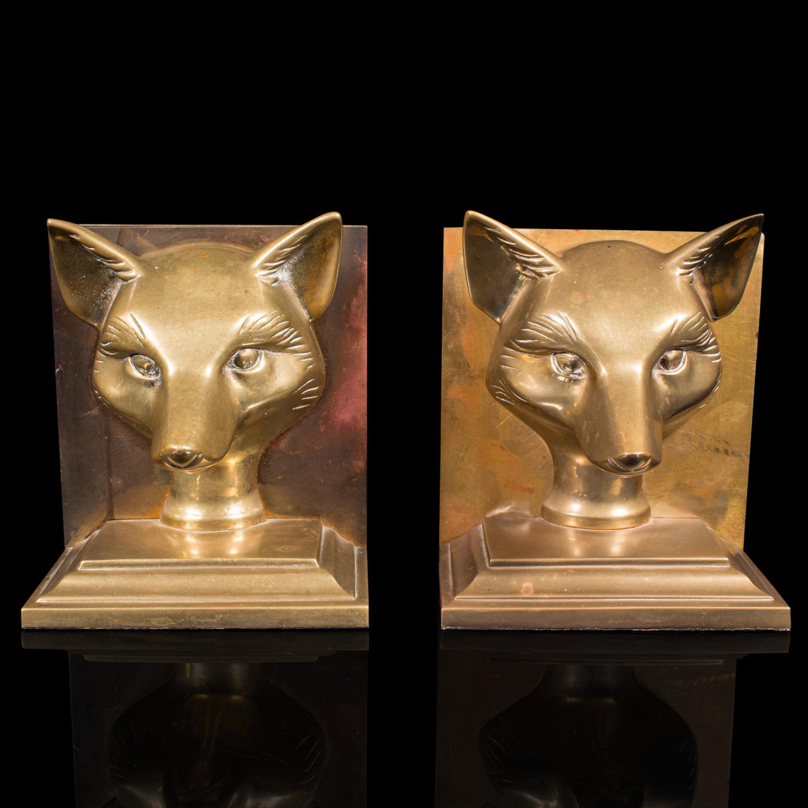 Late Victorian Pair Of Antique Fox Bookends, English, Brass, Decorative, Book Rest, Victorian For Sale