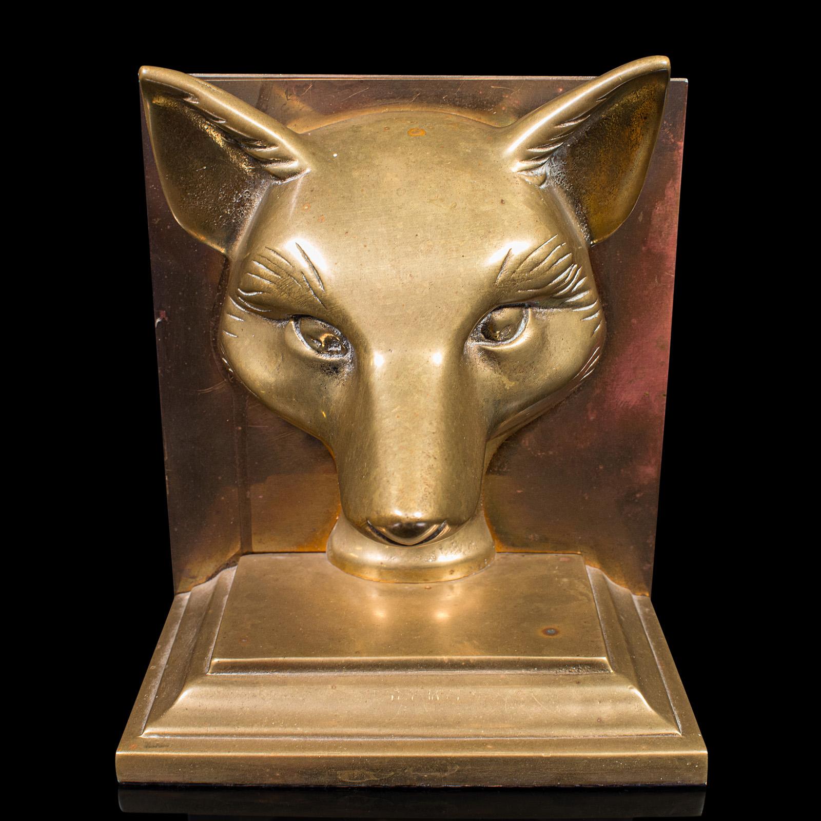 Pair Of Antique Fox Bookends, English, Brass, Decorative, Book Rest, Victorian For Sale 3