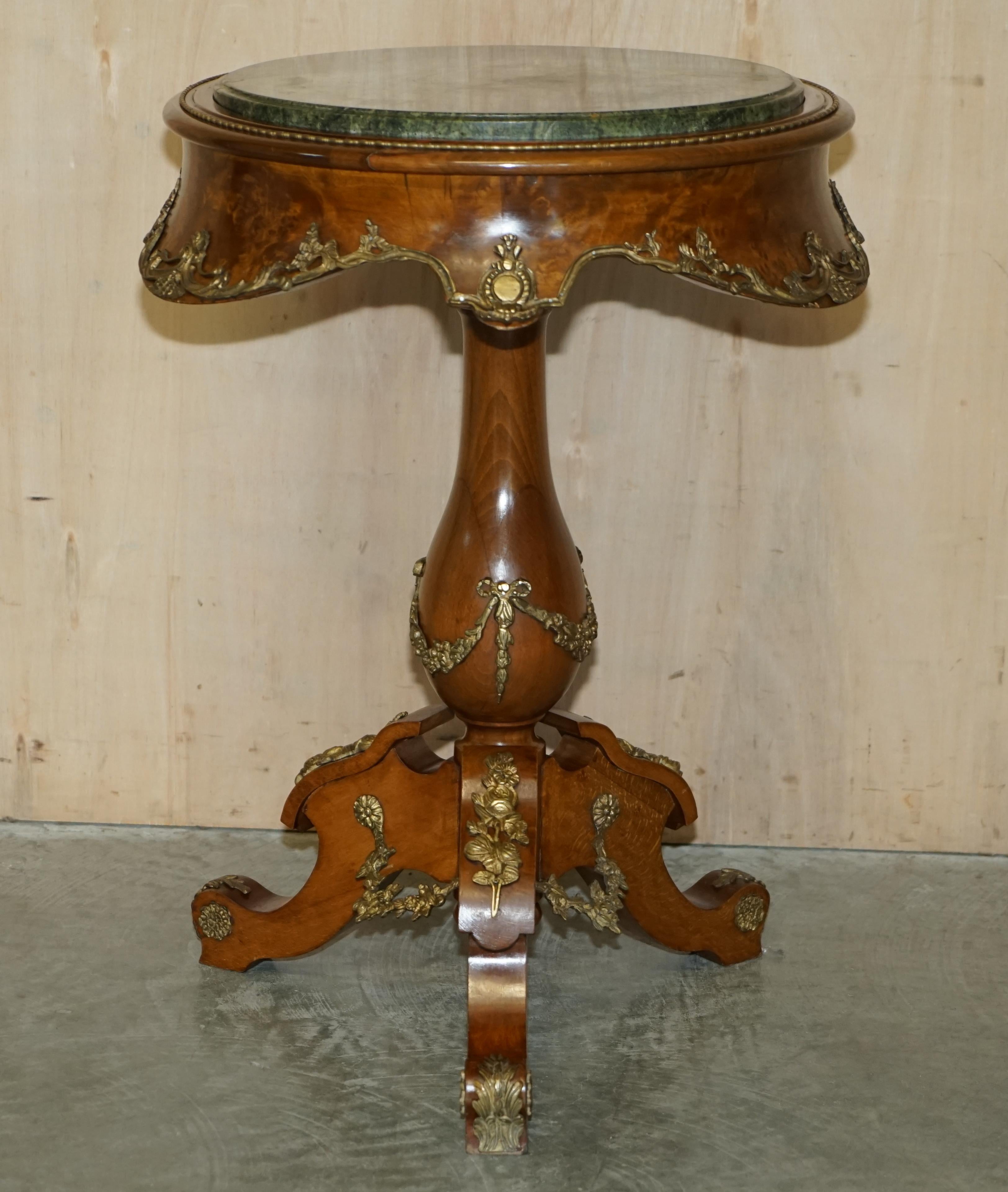 Pair of Antique French 1880 Burr Walnut, Gilt Brass Green Marble Side End Tables For Sale 14