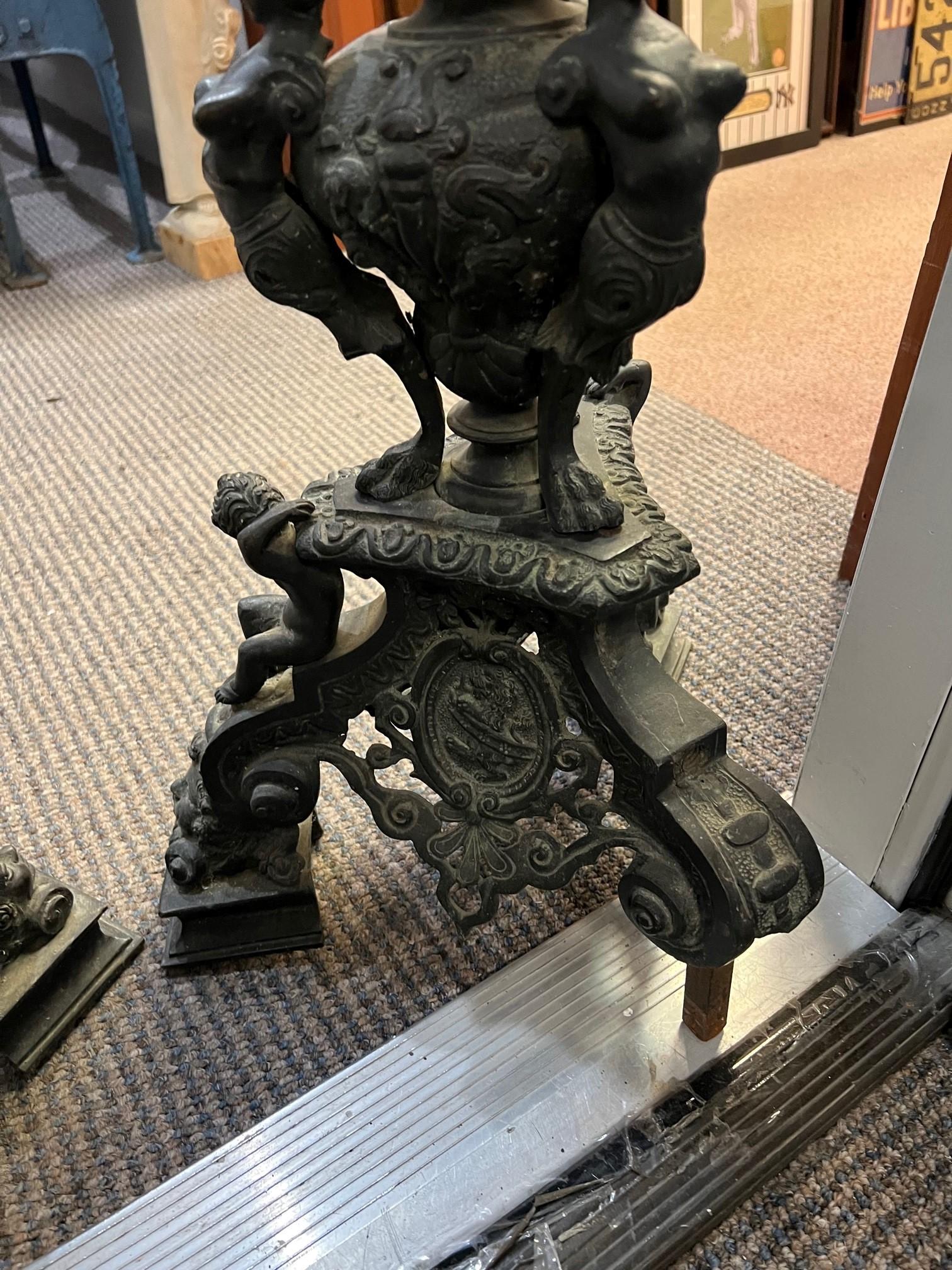 Paire de chenets, chenets et chenets de jardin en bronze anciens du 19ème siècle. en vente 6