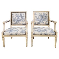 Paire de fauteuils français anciens de style Directoire
