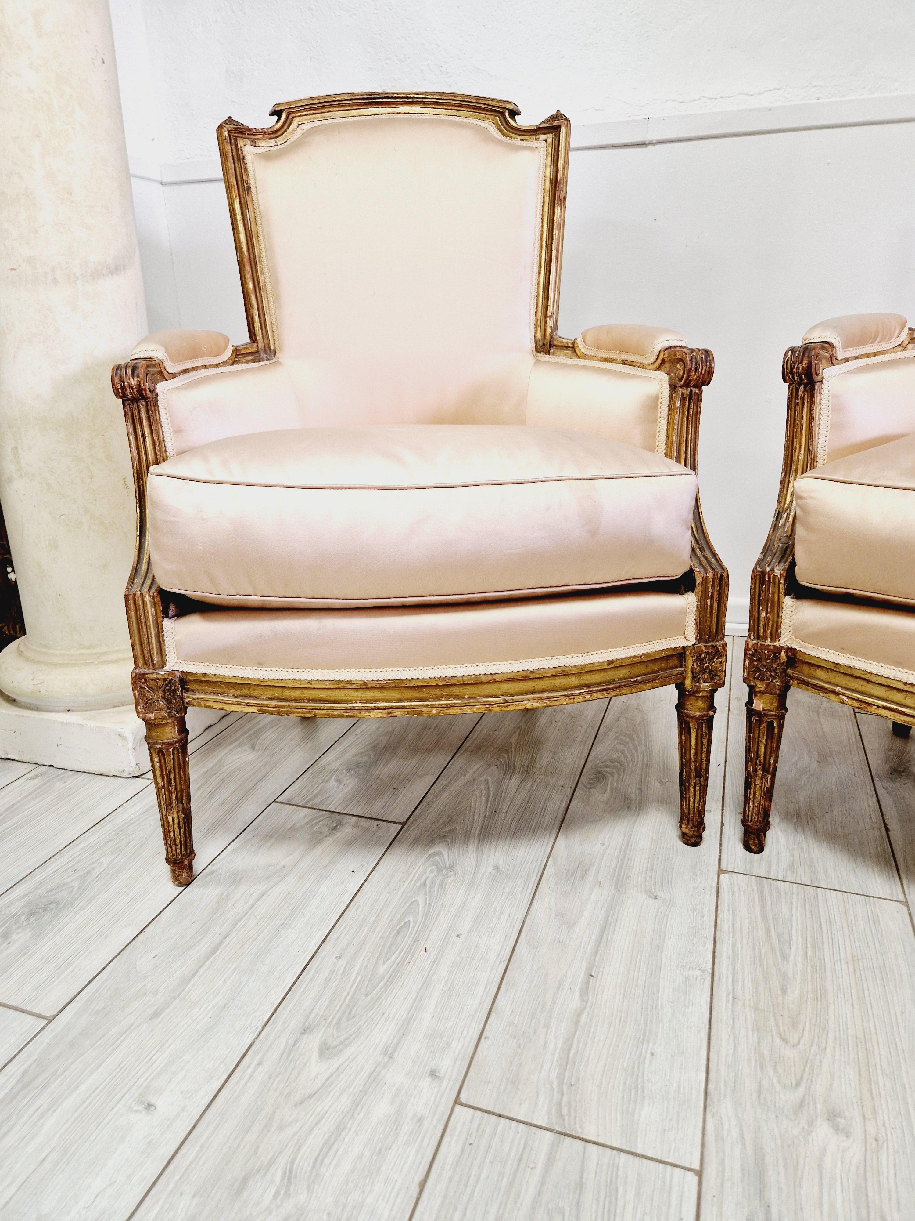 18th Century Pair of Antique French Bergère Armchairs 1780 For Sale