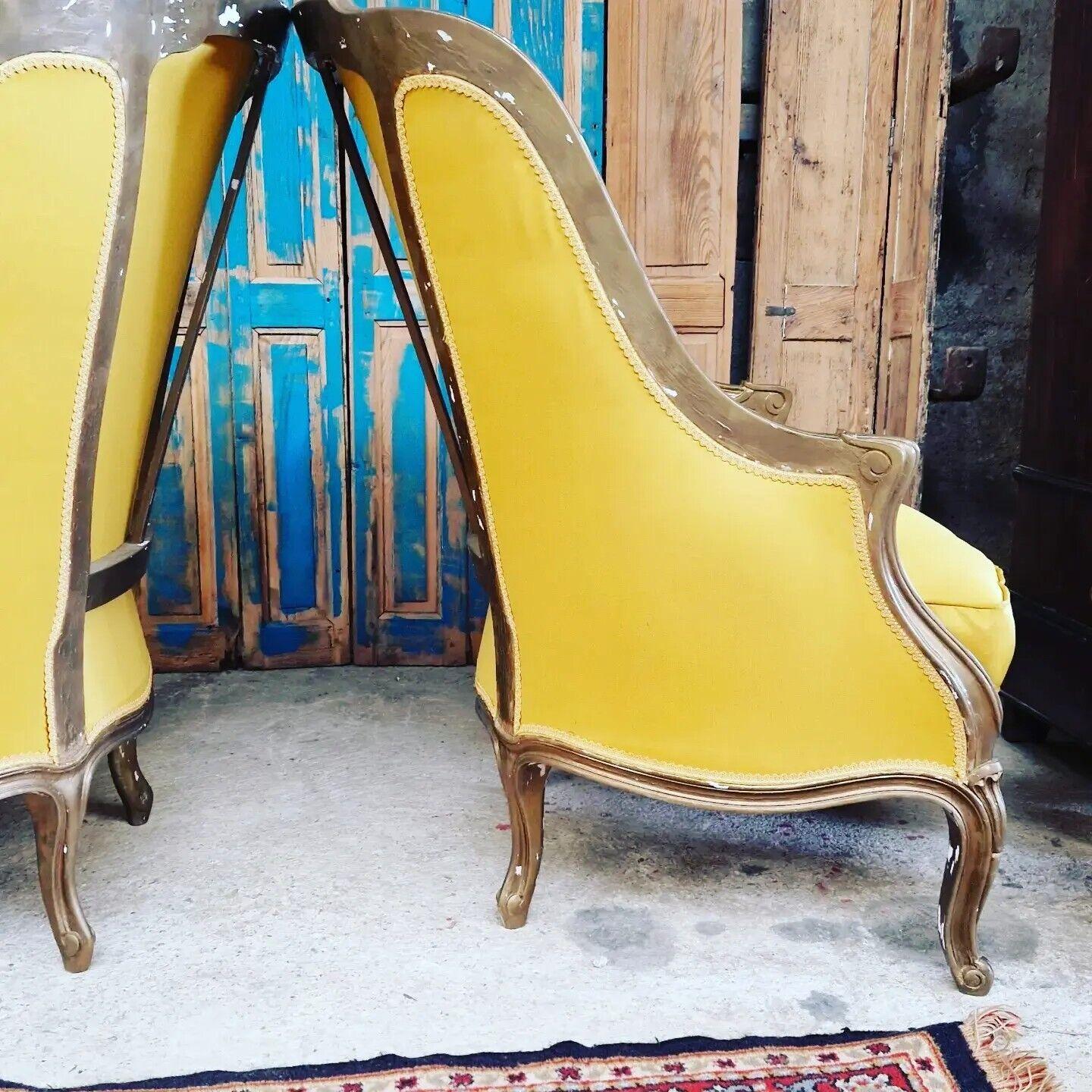 Pair of Fabulous Antique French Bergère Armchairs (2)

Canary Yellow Silk Upholstery - Good Condition

Vintage piece allow for signs of age and use

giltwood Frame

Some scuffs to the gilt woodwork

19th century

Measurements
98 x69 x