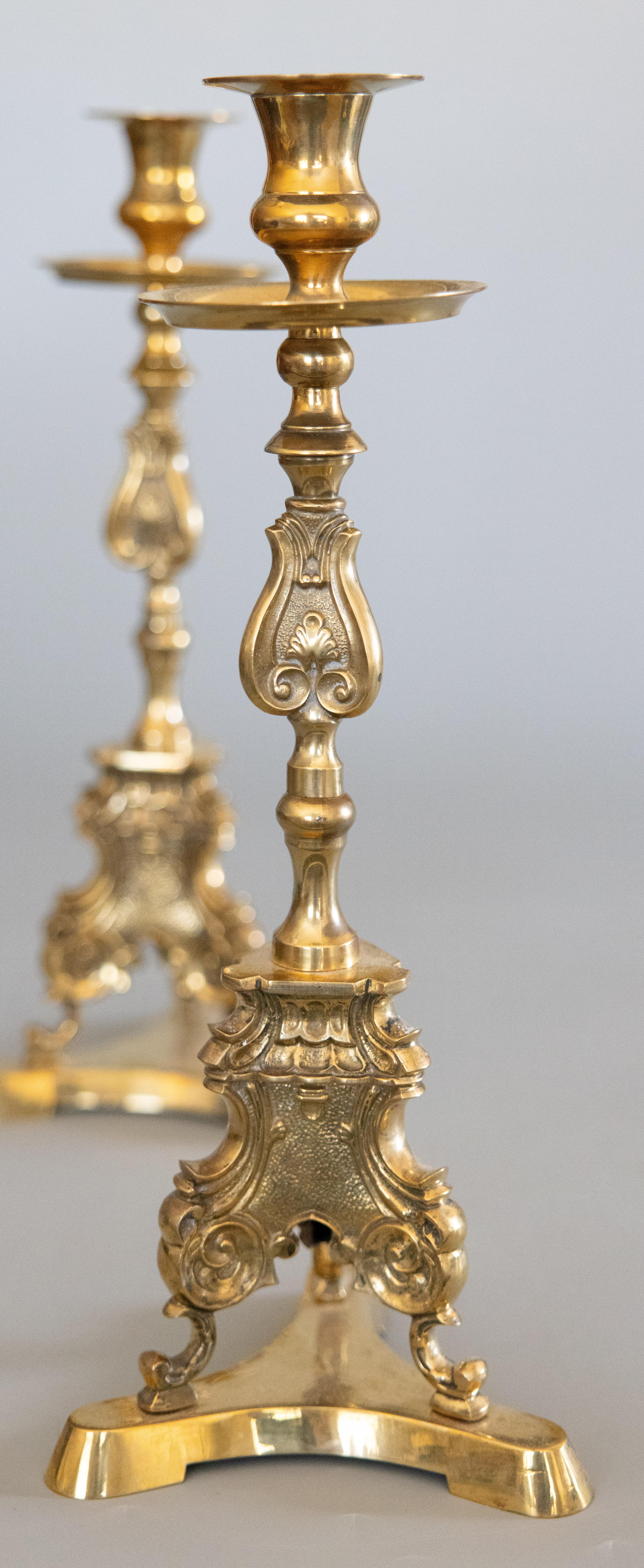 Pair of Antique French Brass Altar Candlesticks, circa 1920 In Good Condition For Sale In Pearland, TX