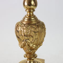 Paar Antique French Messing & Feuer vergoldete Bronze figurale Kerzenständer C1890