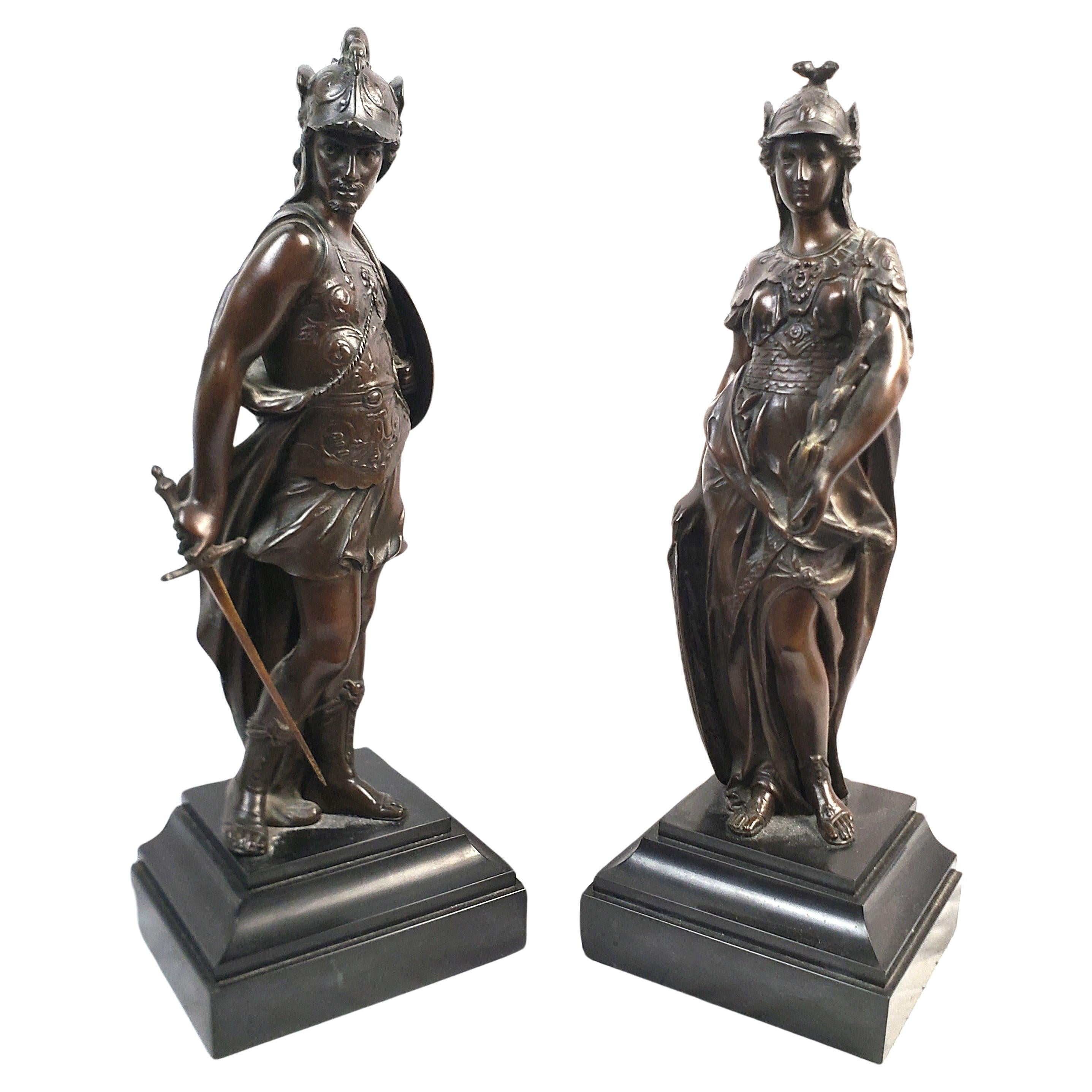 Paar antike französische figurale Bronzeskulpturen des Mars und der Minerva aus Bronze