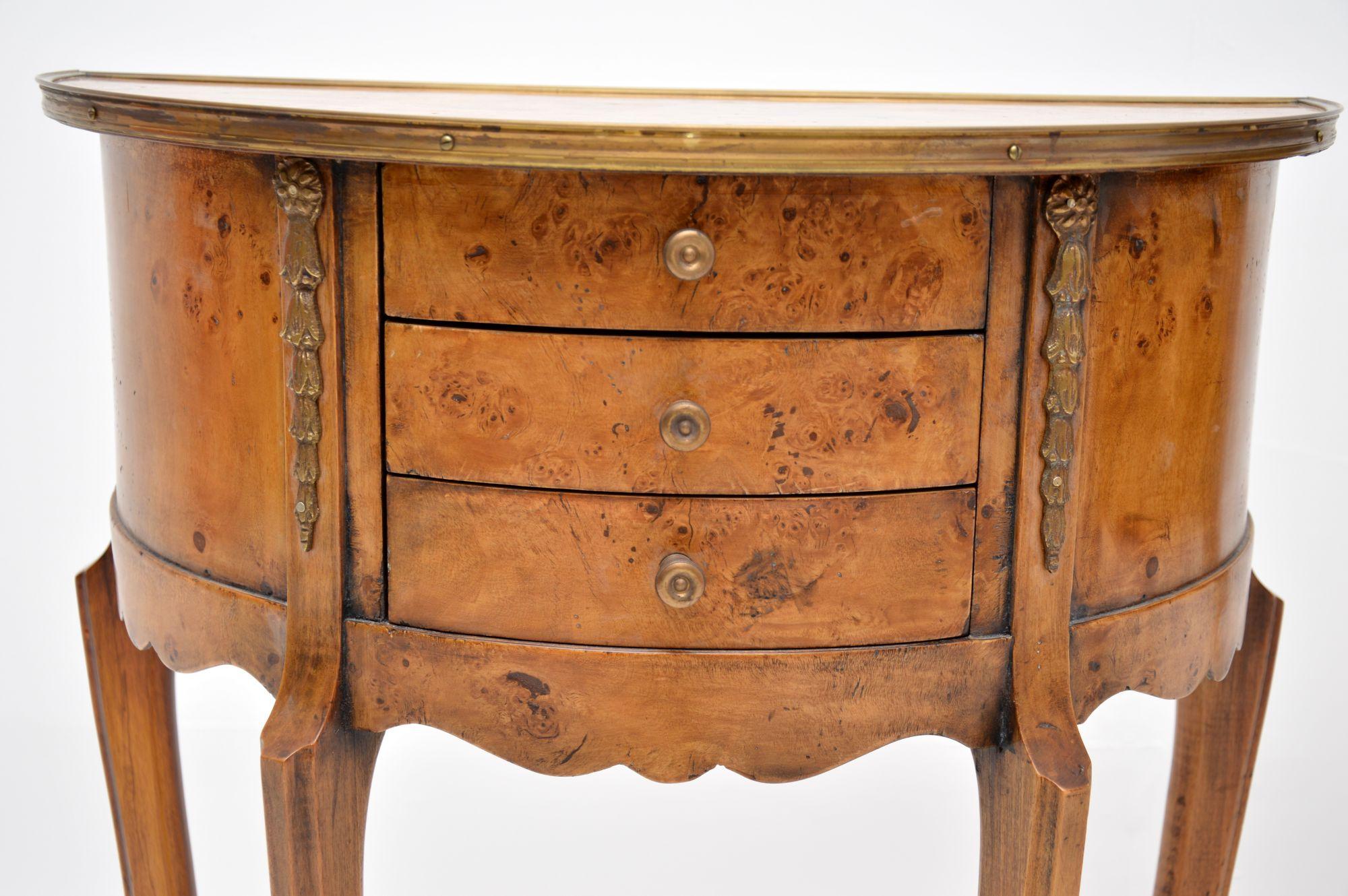 20th Century Pair of Antique French Burr Walnut Side Tables
