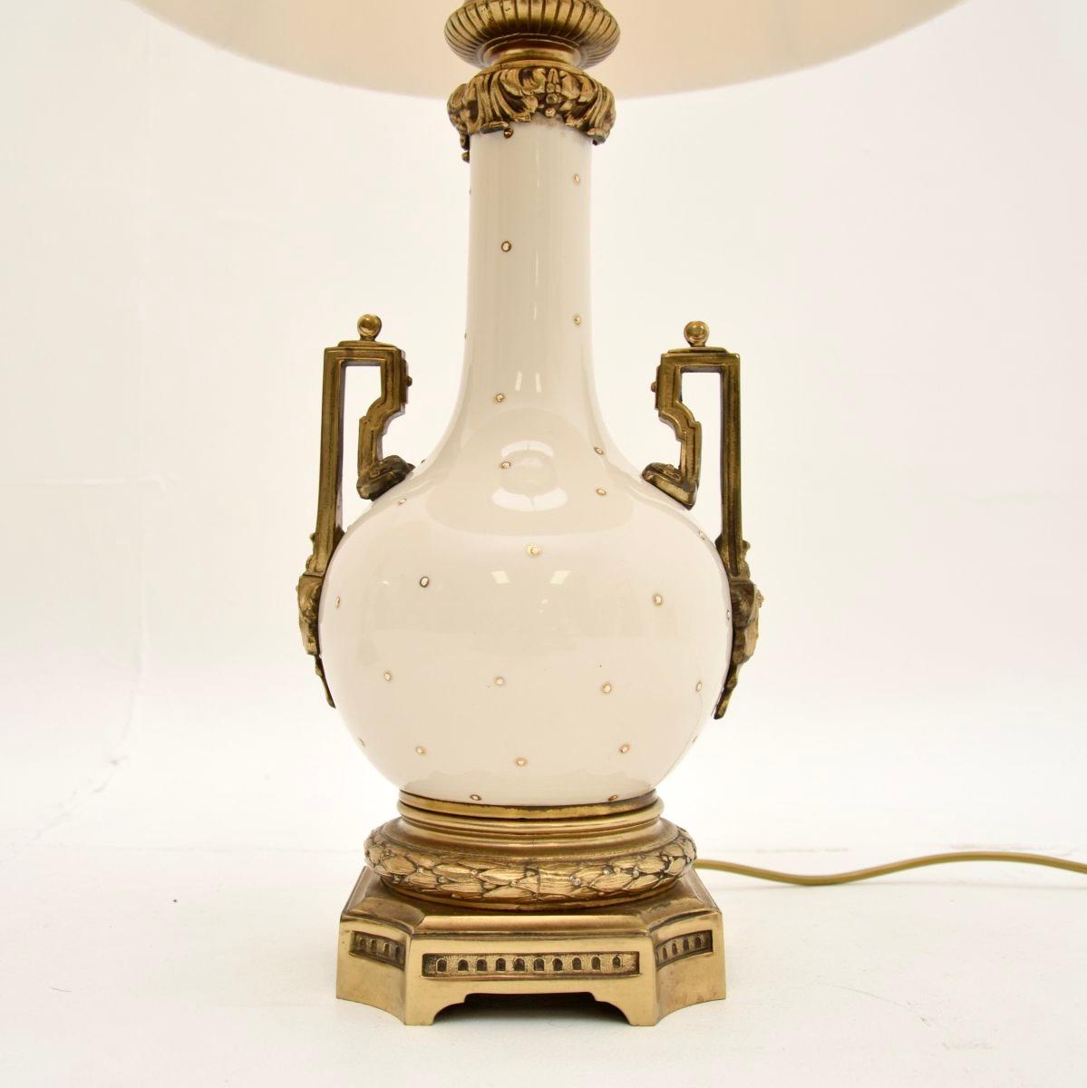 Pair of Antique French Ceramic and Gilt Metal Table Lamps For Sale 3