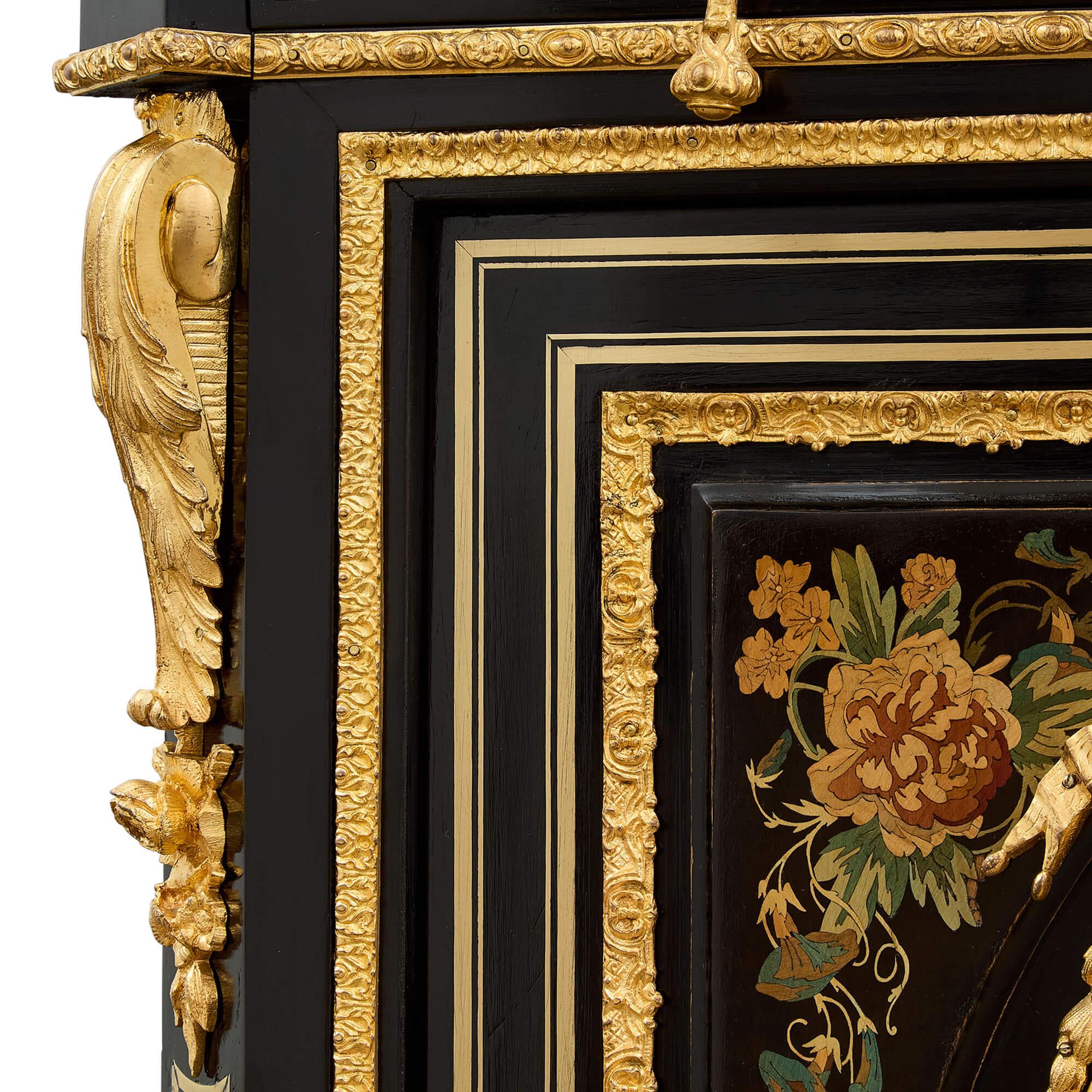 Ottone Coppia di armadi francesi antichi in legno ebanizzato, ormolatura, bronzo e intarsio in vendita