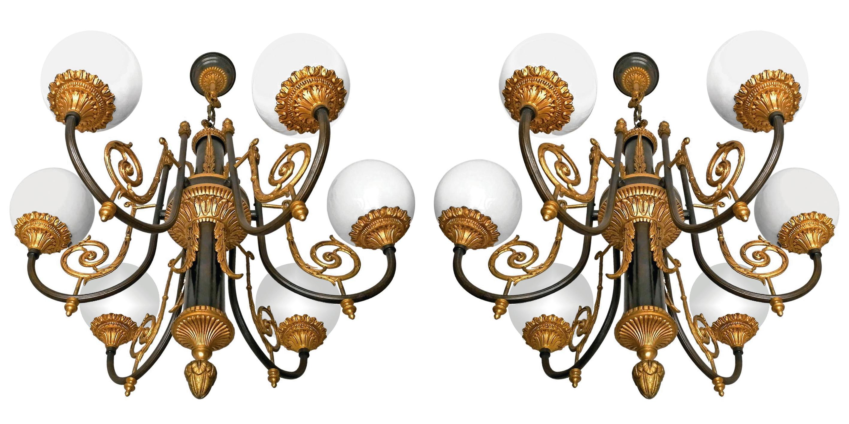 Pair of Antique French Empire Neoclassical Chandelier w Gilt & Patina Bronze PPU In Good Condition For Sale In Coimbra, PT