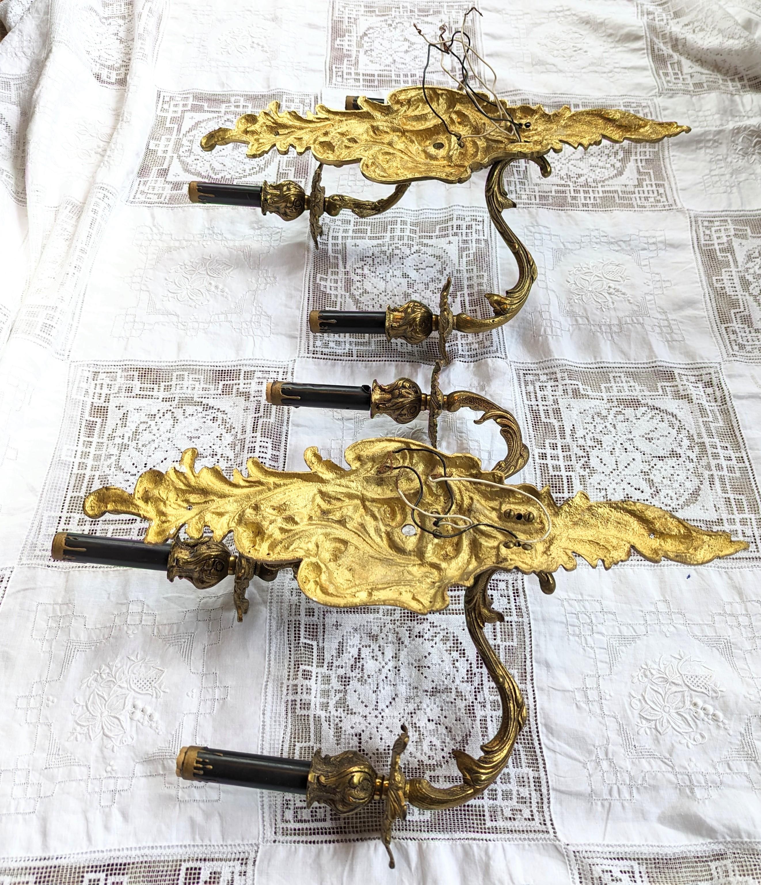 Pair of Antique French Gilded Sconces - 3 Light Armed Sconce European For Sale 3