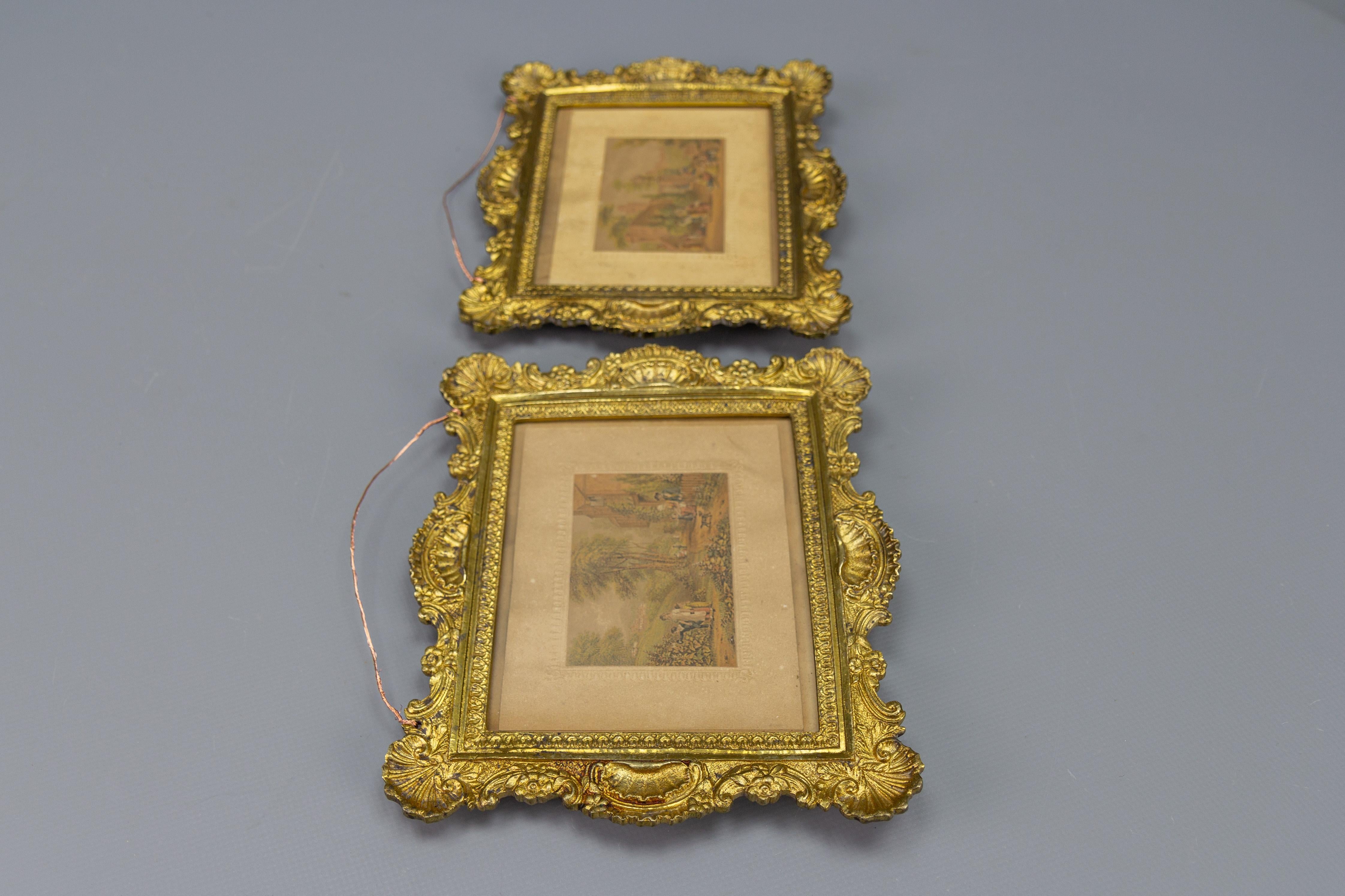 Paire de cadres français anciens de style rococo en bronze doré, vers 1890 en vente 2