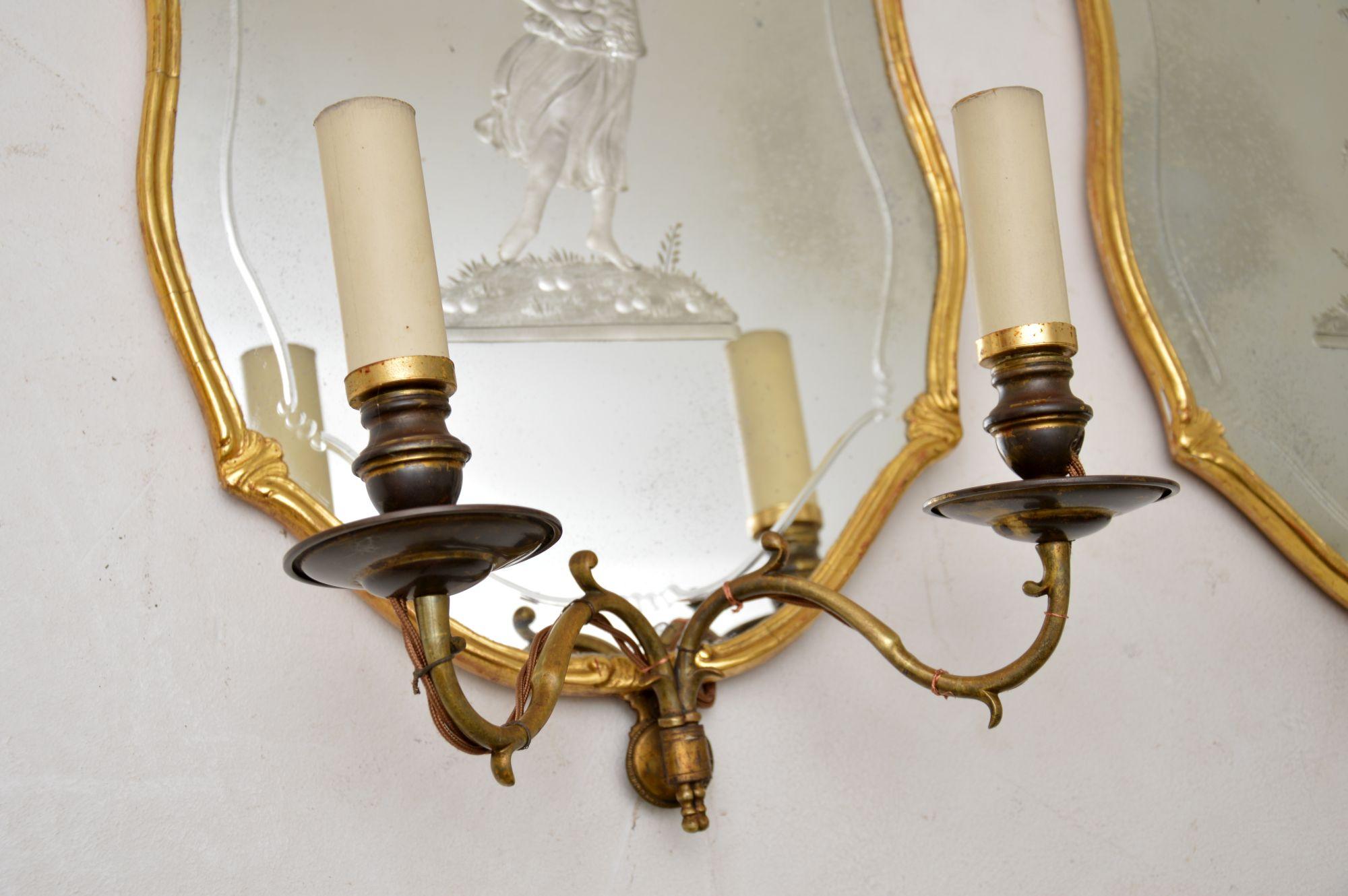 Pair of Antique French Gilt Wood Wall Sconce Mirrors For Sale 5