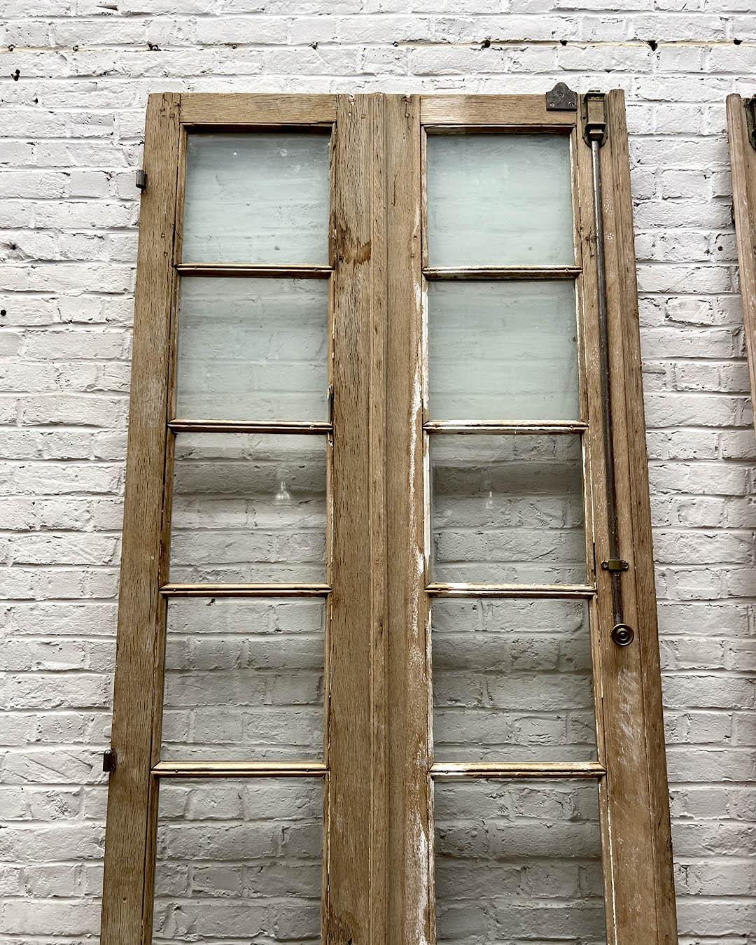 Inizio XX secolo Coppia di porte vetrate Antique French, inizio XX secolo in vendita
