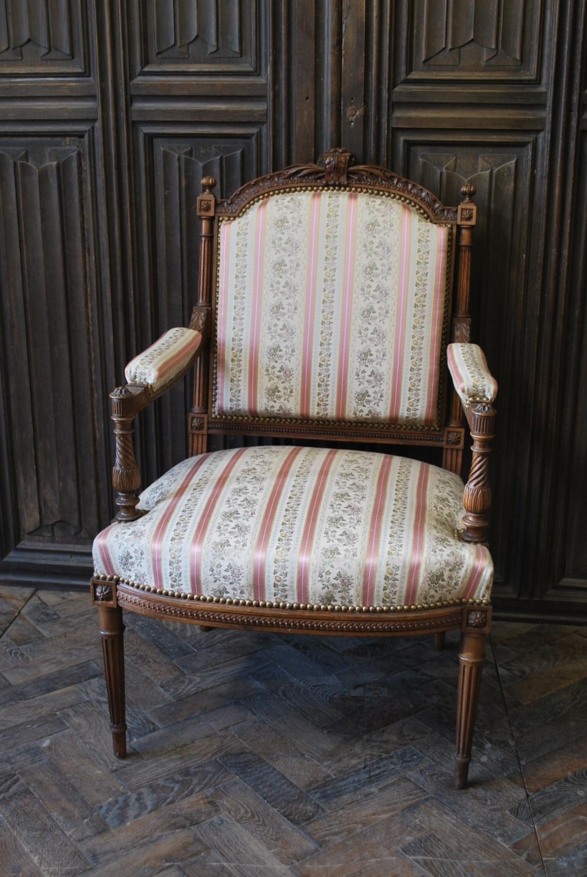 Walnut Pair of antique French Henri II walnut armchairs For Sale